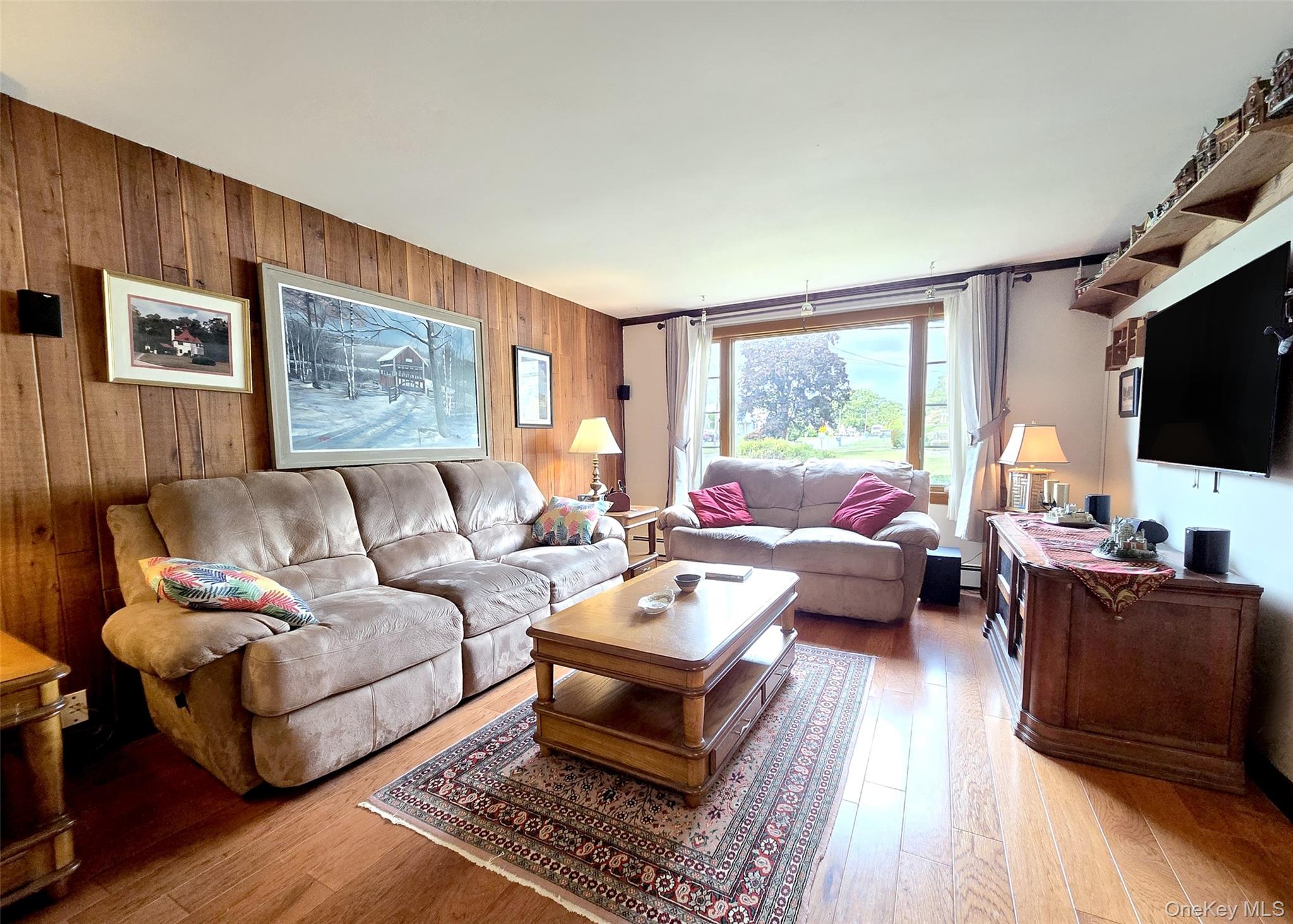 8 Corvette Road, Selden, NY 11784