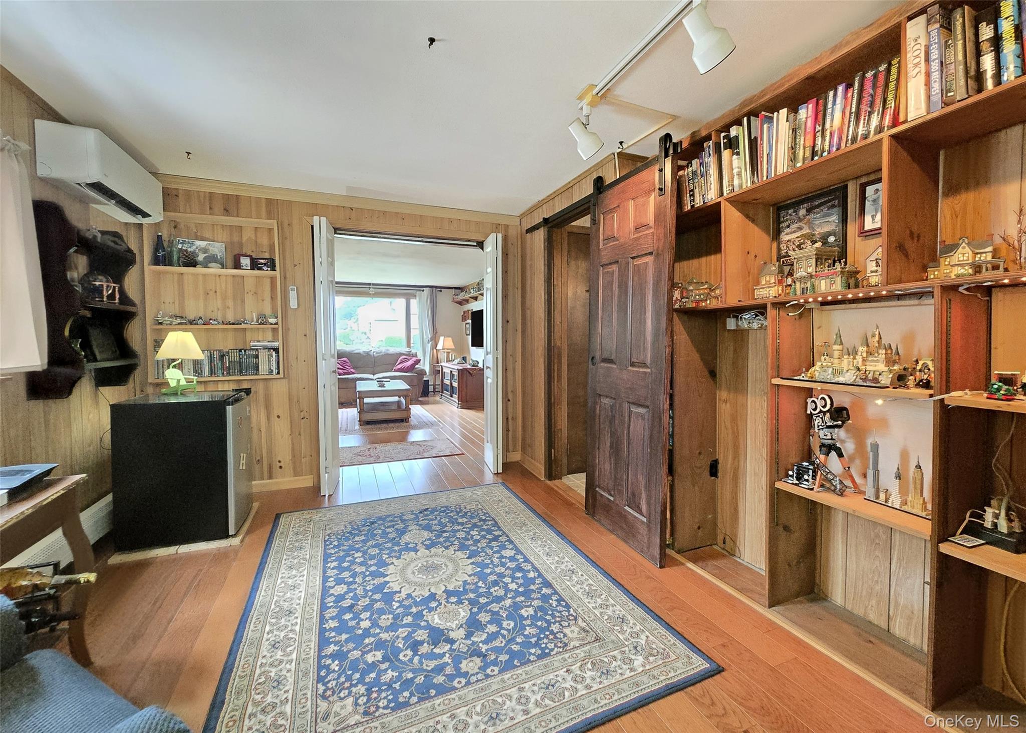 8 Corvette Road, Selden, NY 11784