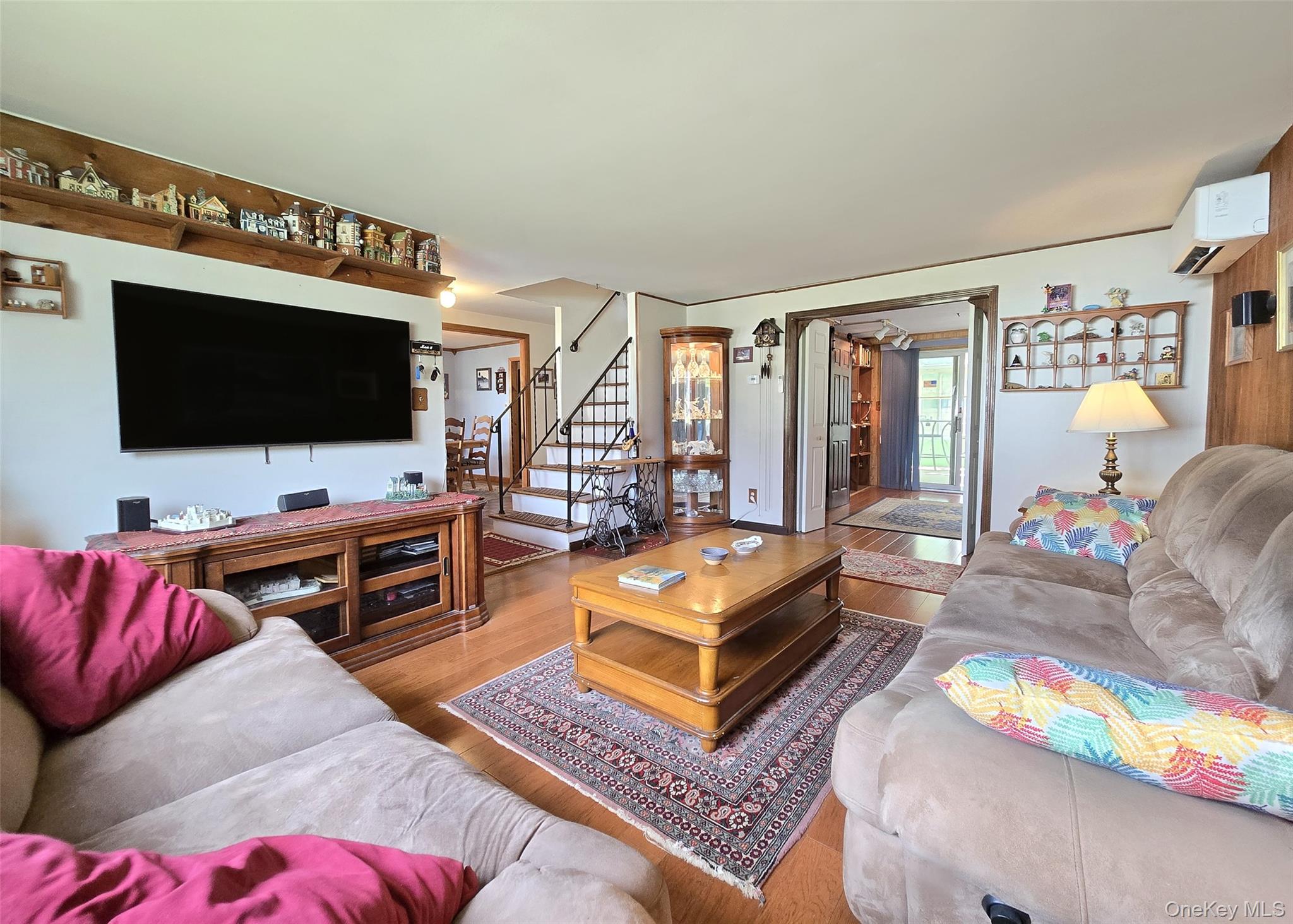 8 Corvette Road, Selden, NY 11784