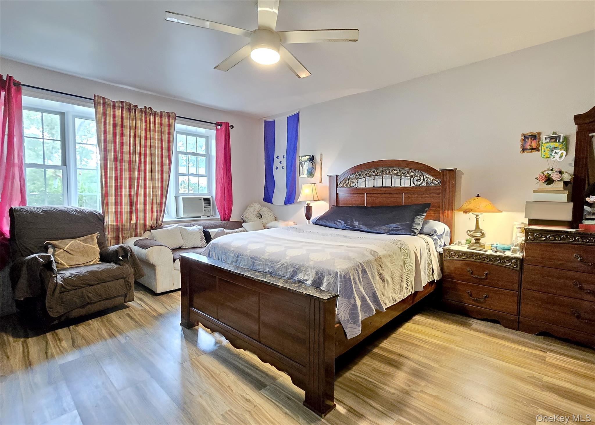 10 Hyde Lane, Coram, NY 11727