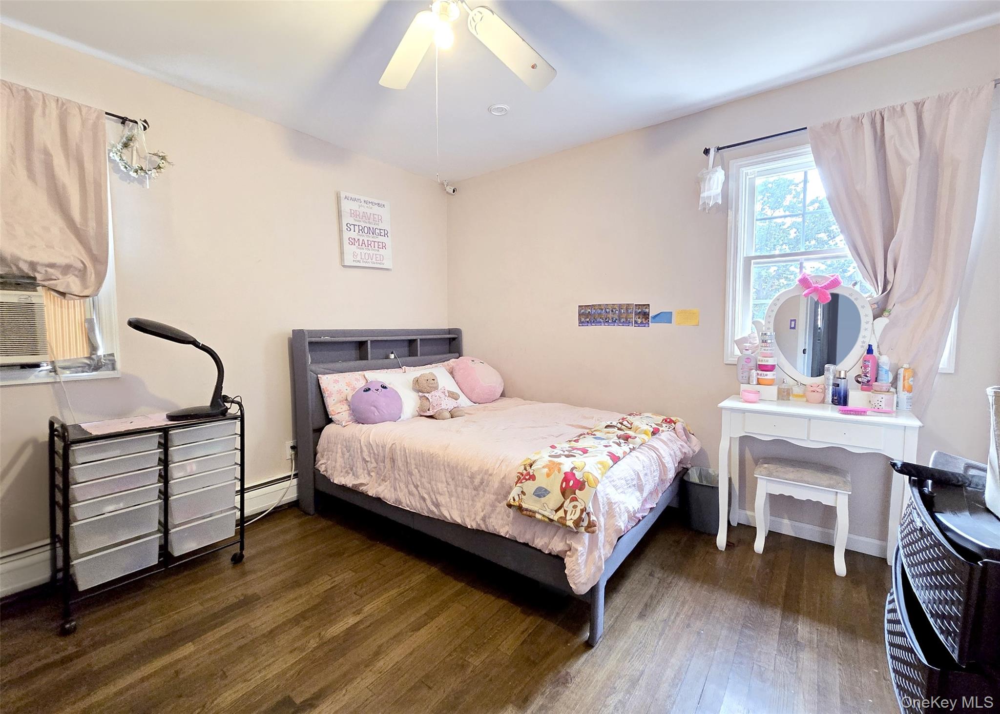 10 Hyde Lane, Coram, NY 11727