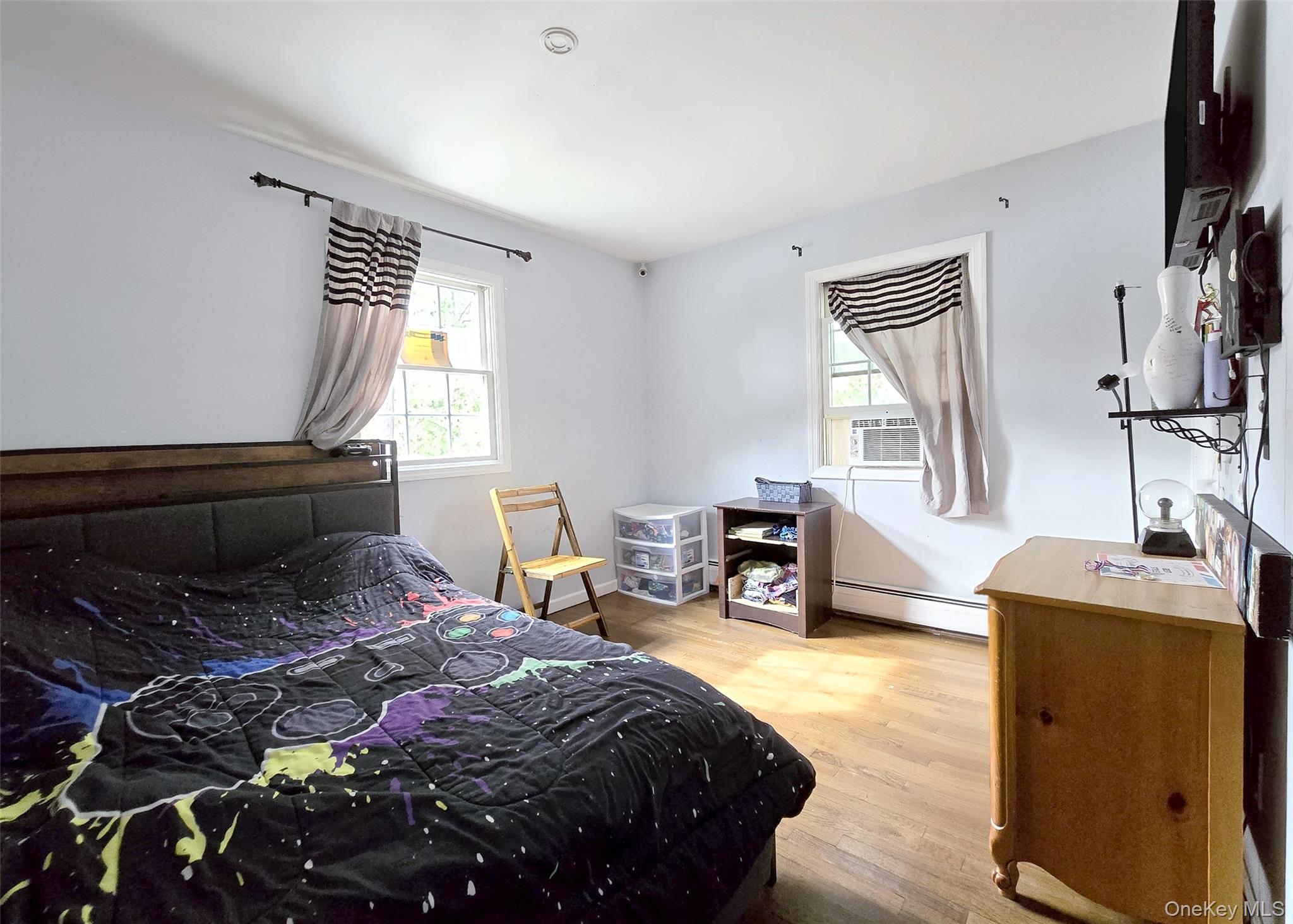 10 Hyde Lane, Coram, NY 11727