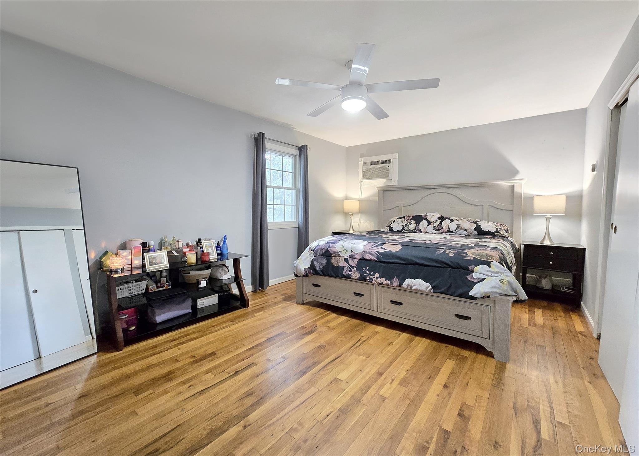 10 Hyde Lane, Coram, NY 11727