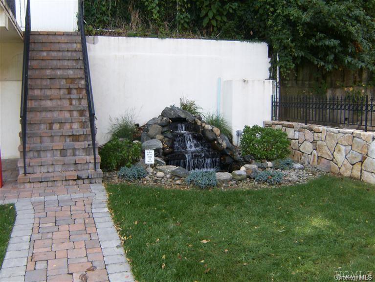 632 Warburton # 7A, Yonkers, NY 10701