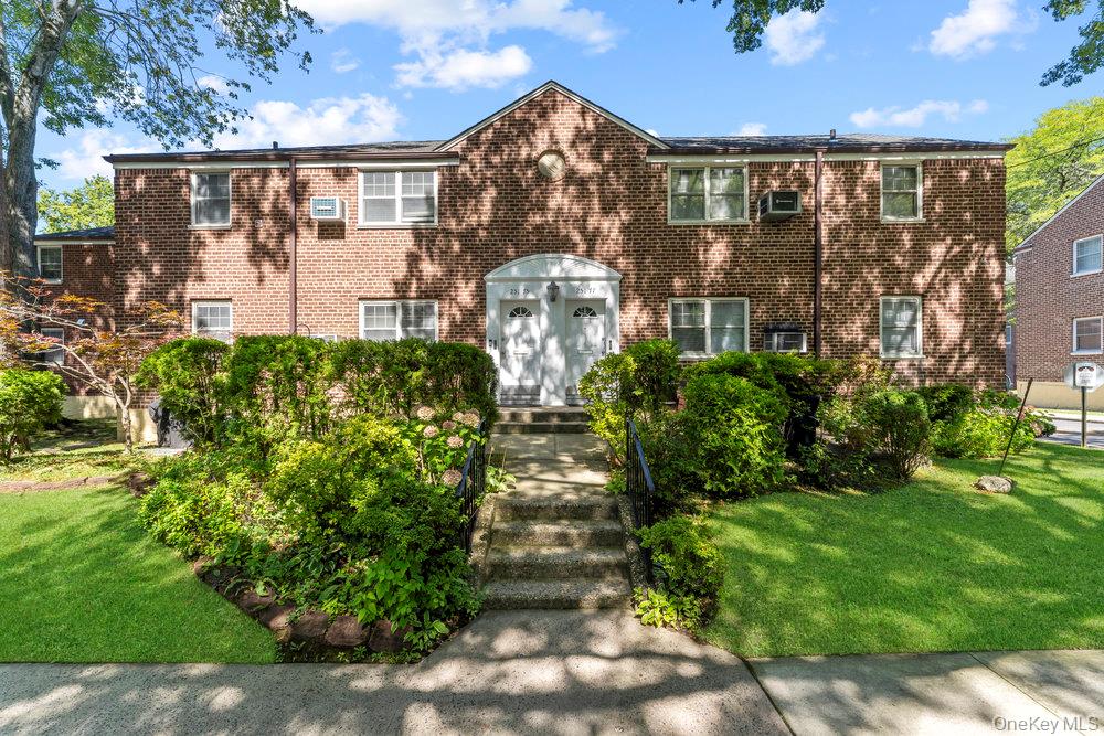 251-75 61st Avenue # #2-701, Little Neck, NY 11362