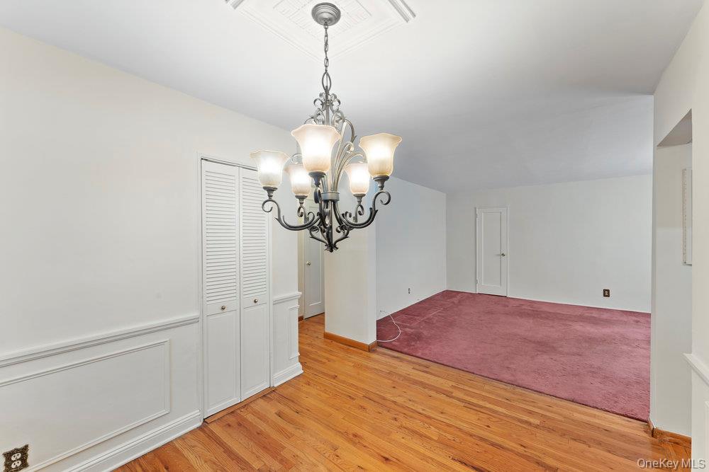 251-75 61st Avenue # #2-701, Little Neck, NY 11362