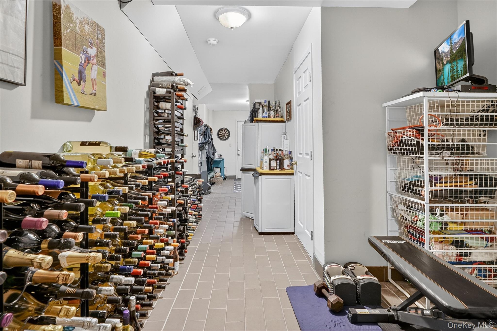 647 Minnieford Avenue, Bronx, NY 10464