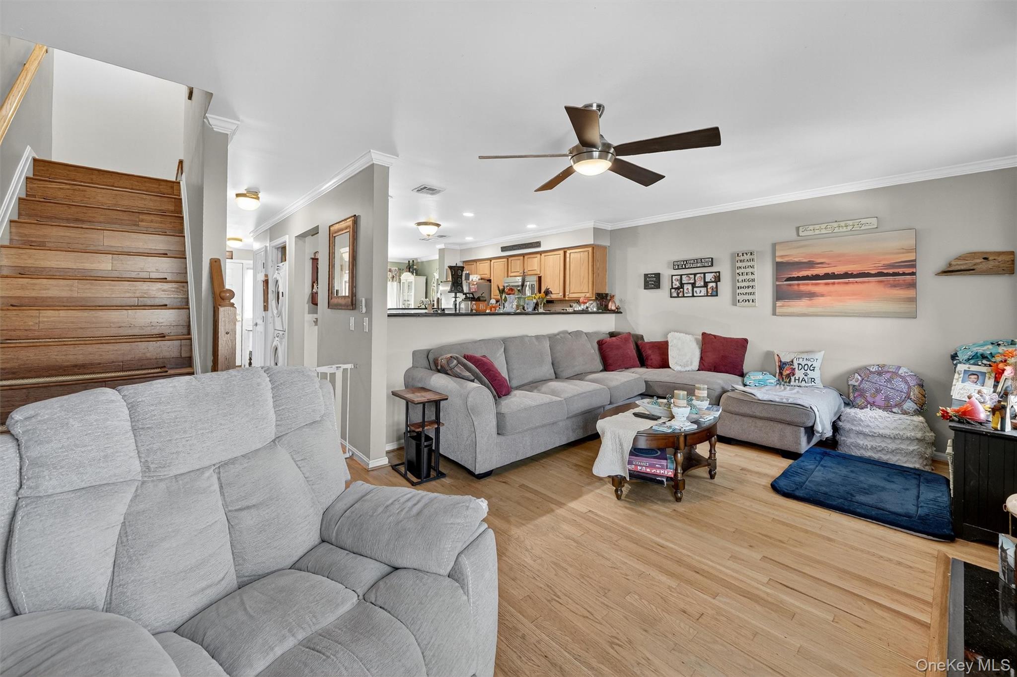 647 Minnieford Avenue, Bronx, NY 10464