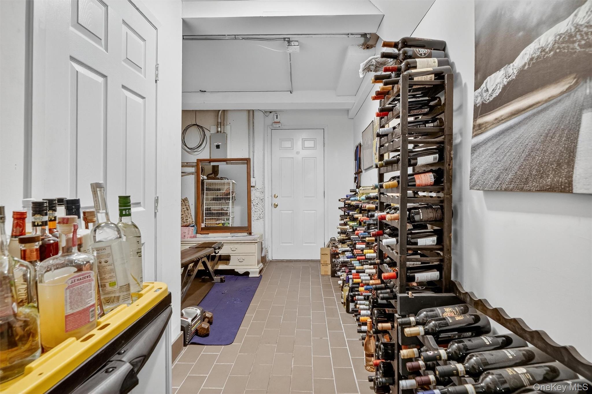 647 Minnieford Avenue, Bronx, NY 10464