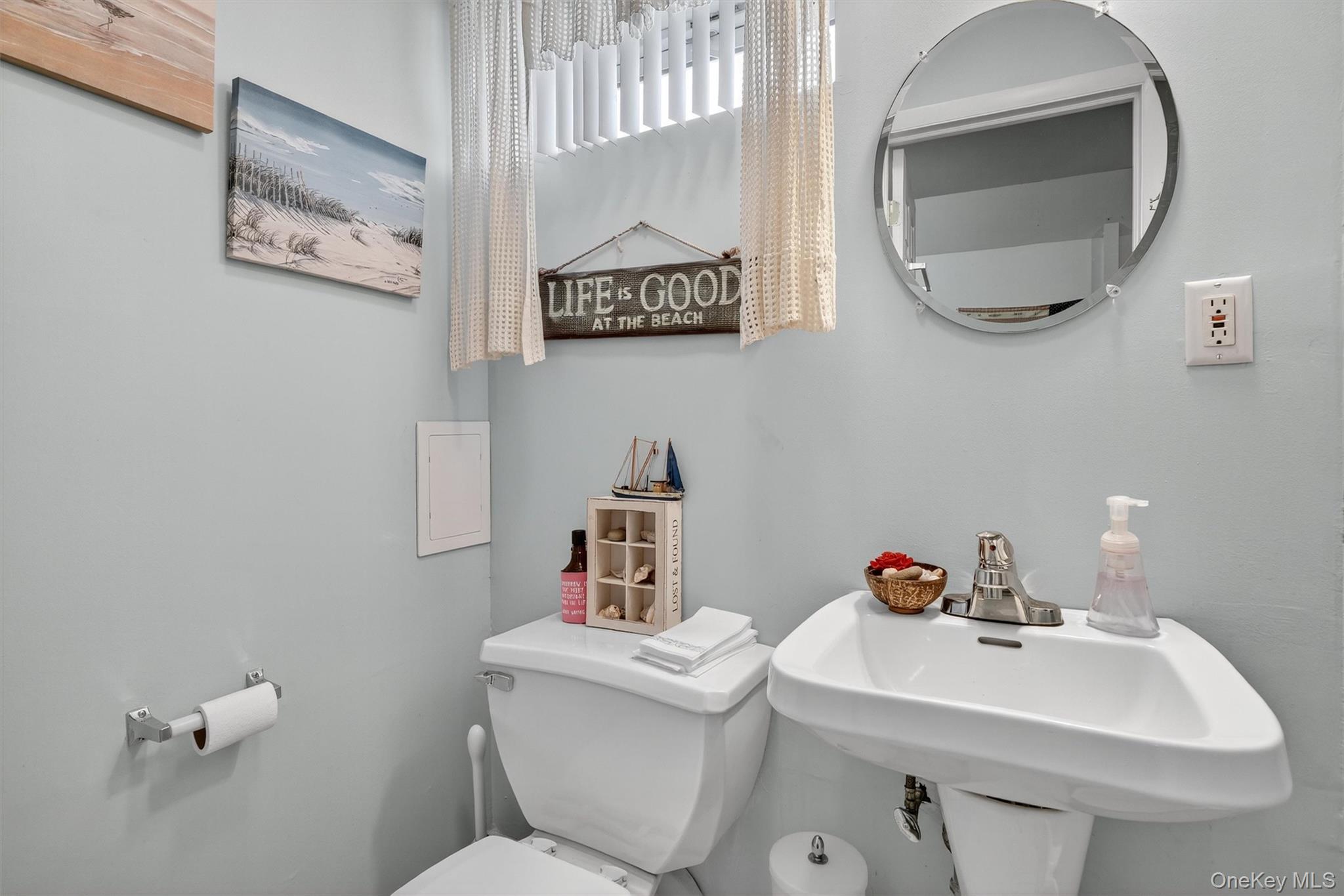 647 Minnieford Avenue, Bronx, NY 10464