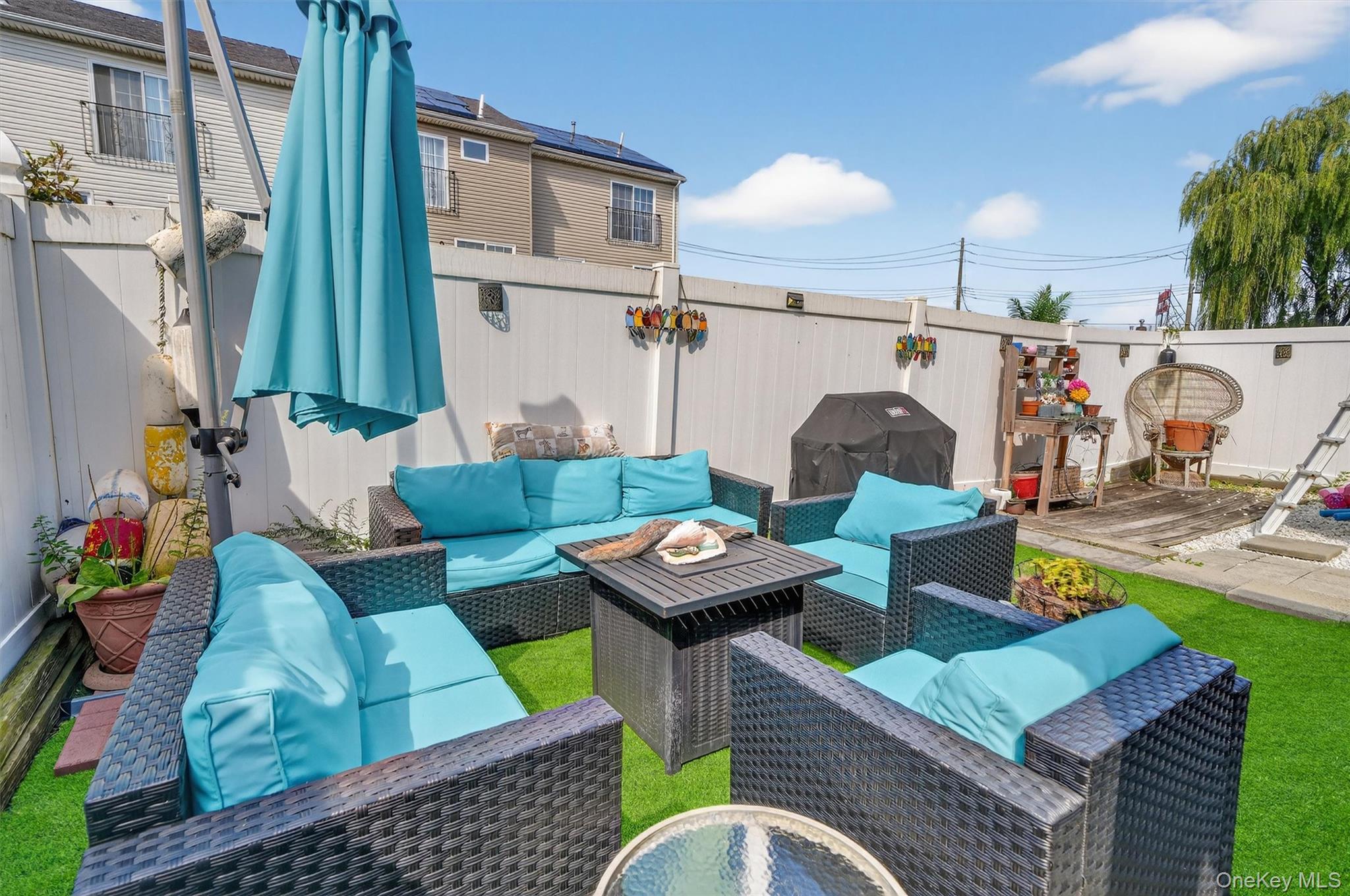 647 Minnieford Avenue, Bronx, NY 10464