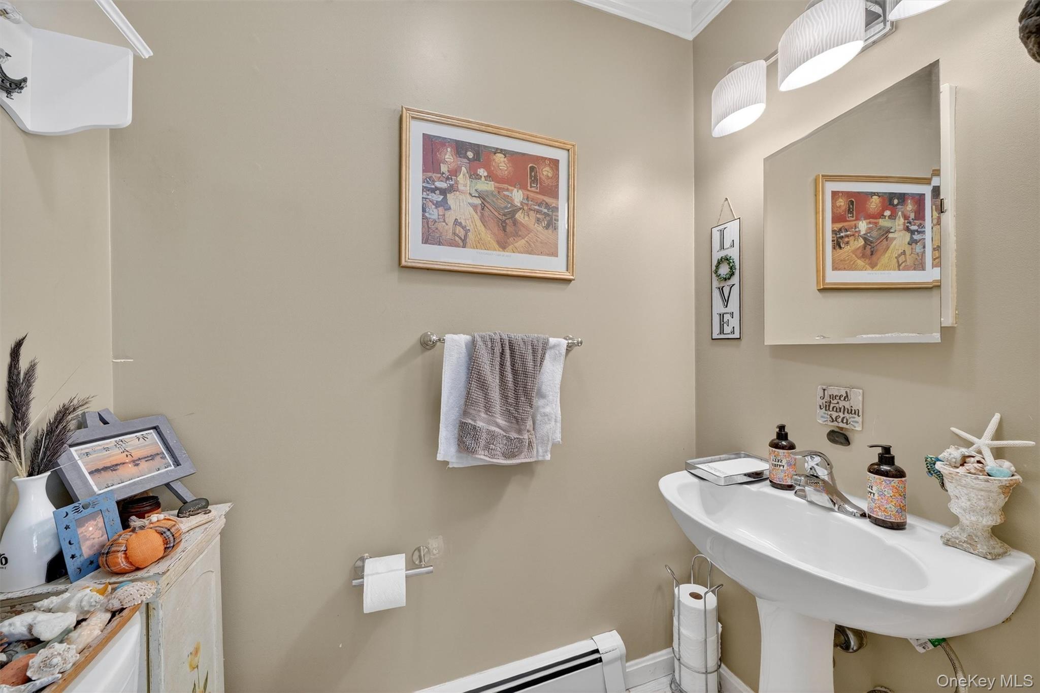 647 Minnieford Avenue, Bronx, NY 10464