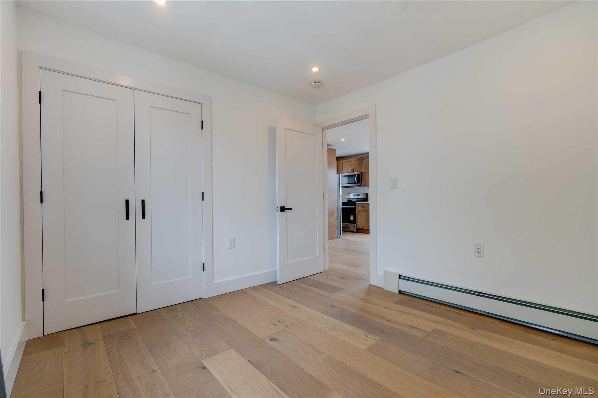 1056 E 215th Street, Bronx, NY 10469