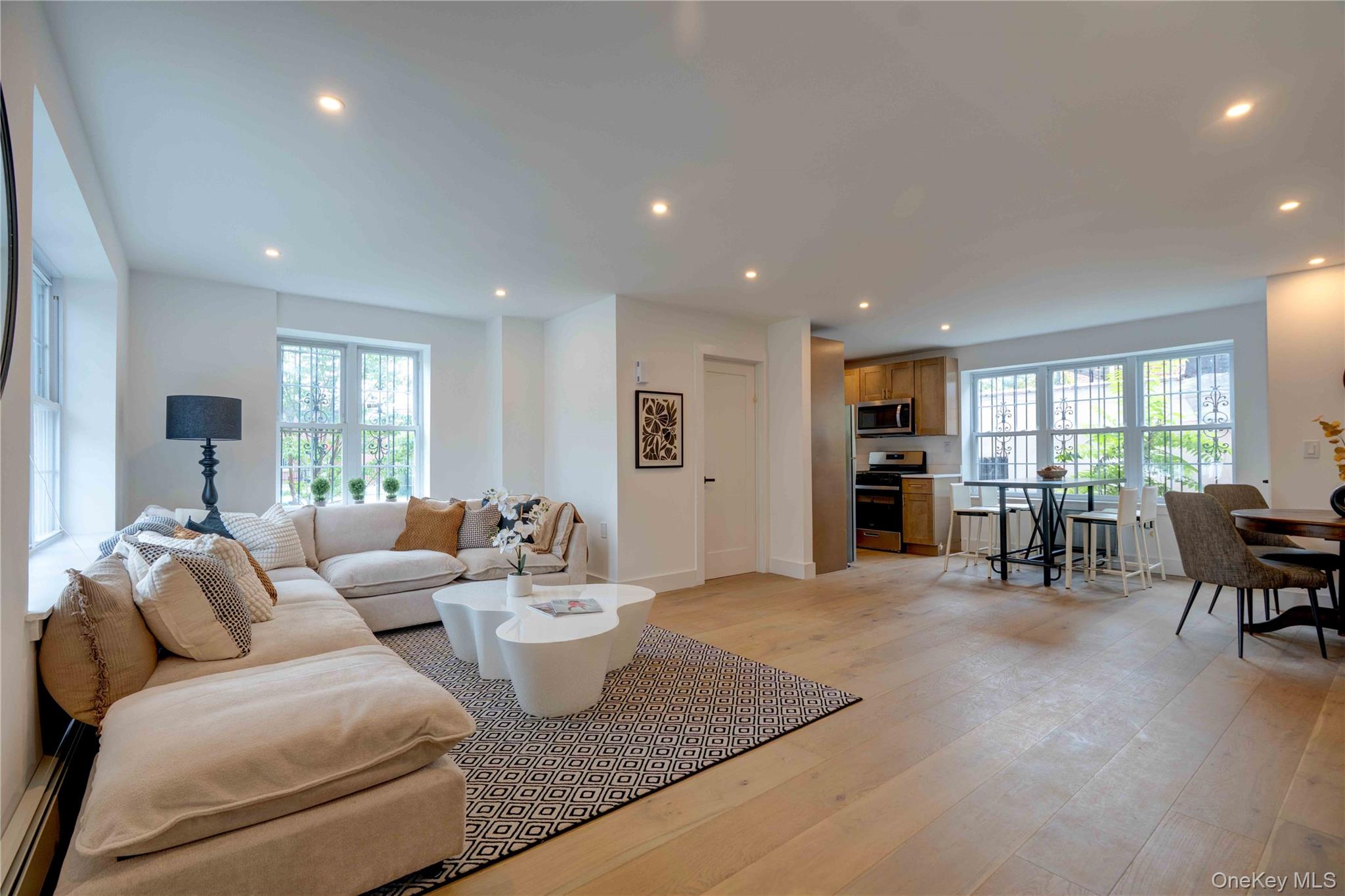 1056 E 215th Street, Bronx, NY 10469