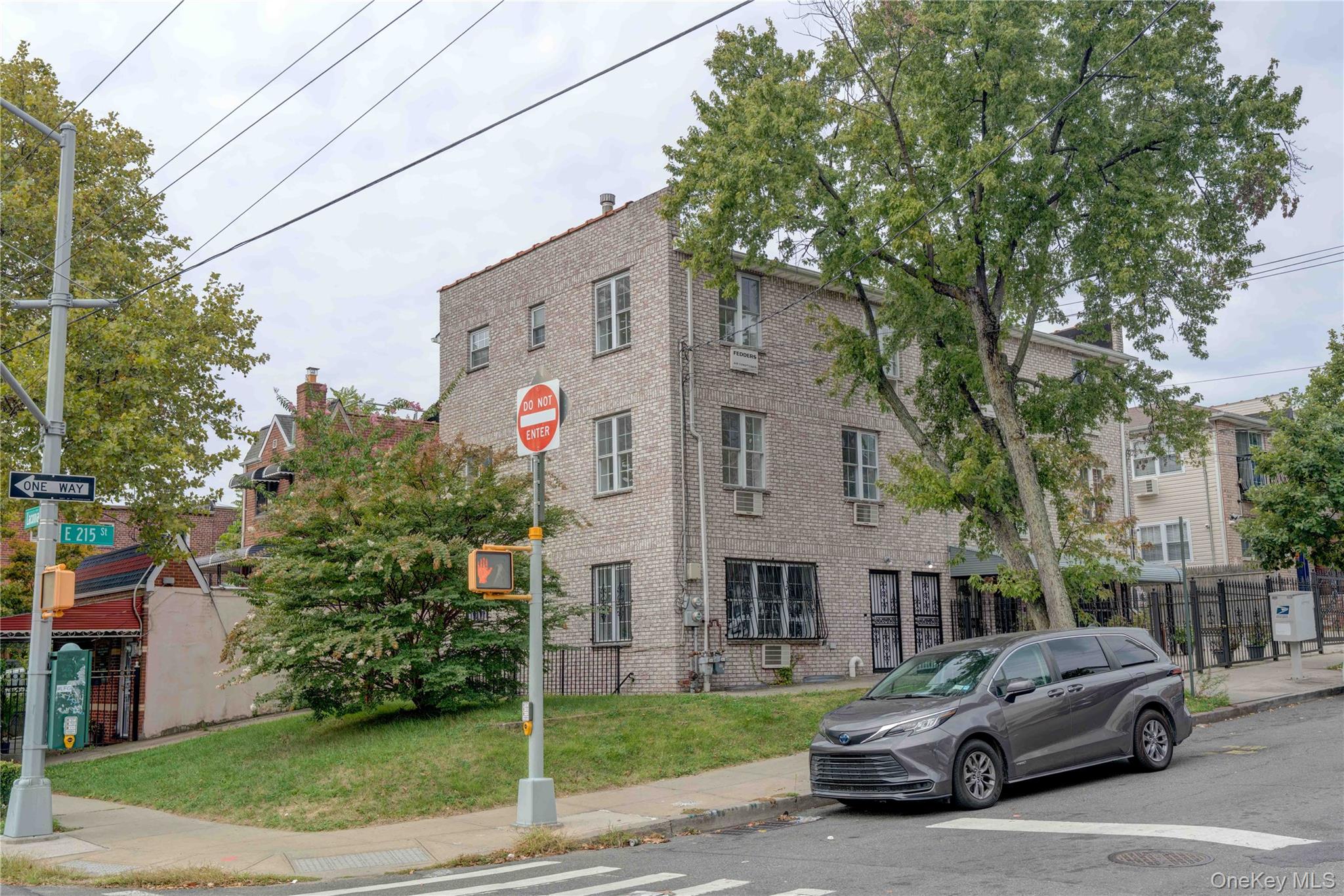 1056 E 215th Street, Bronx, NY 10469