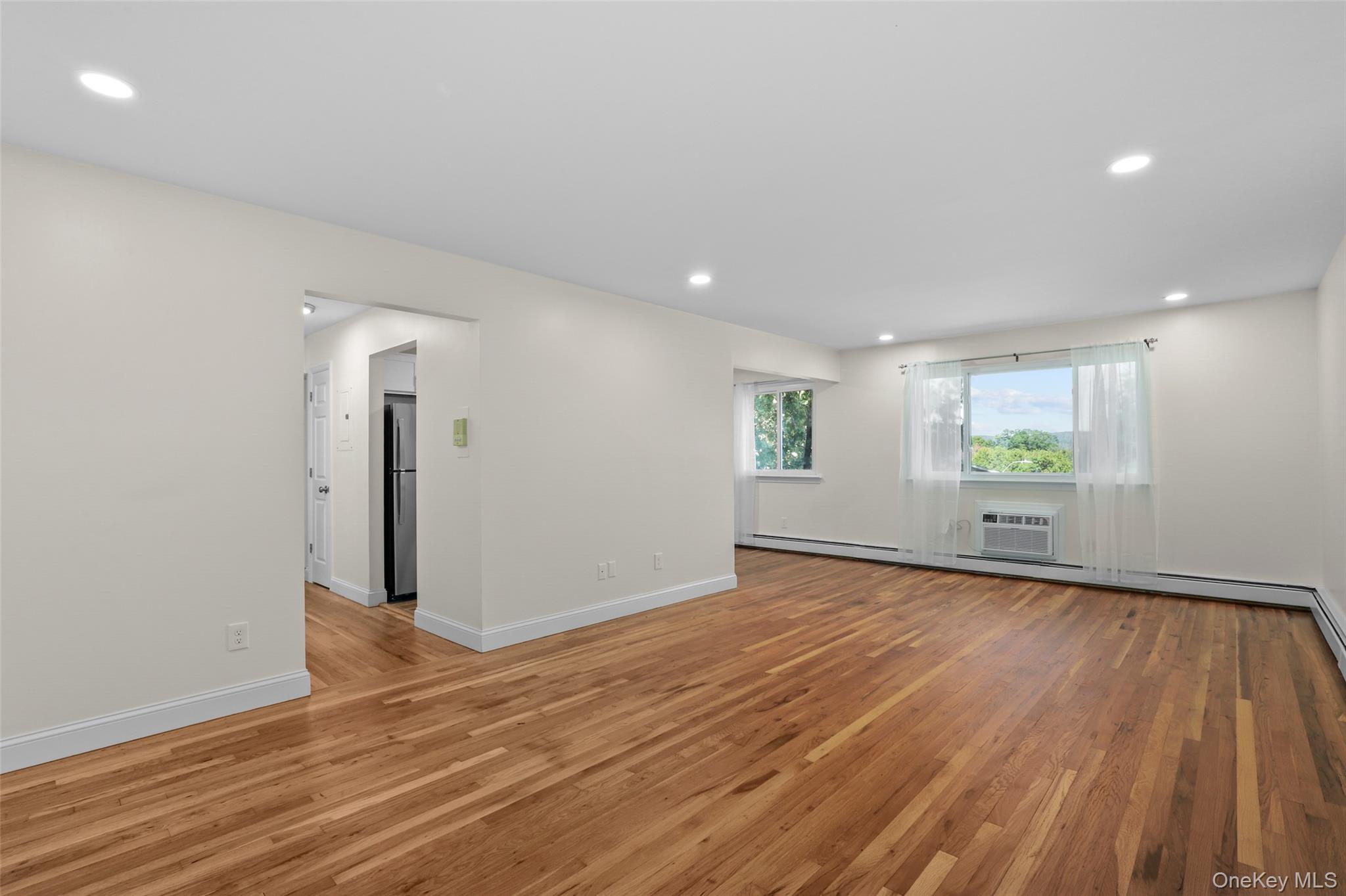 4 Rolling Way # M, Peekskill, NY 10566