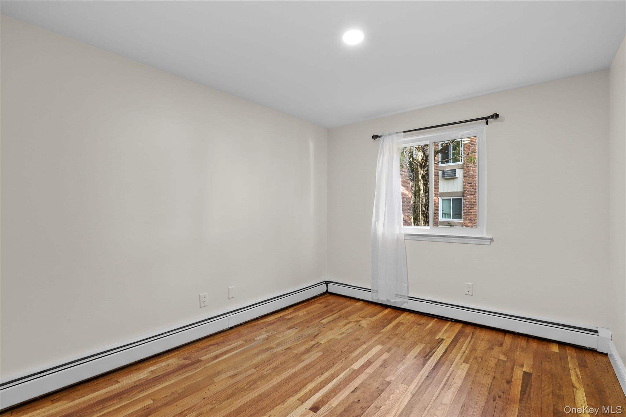 4 Rolling Way # M, Peekskill, NY 10566