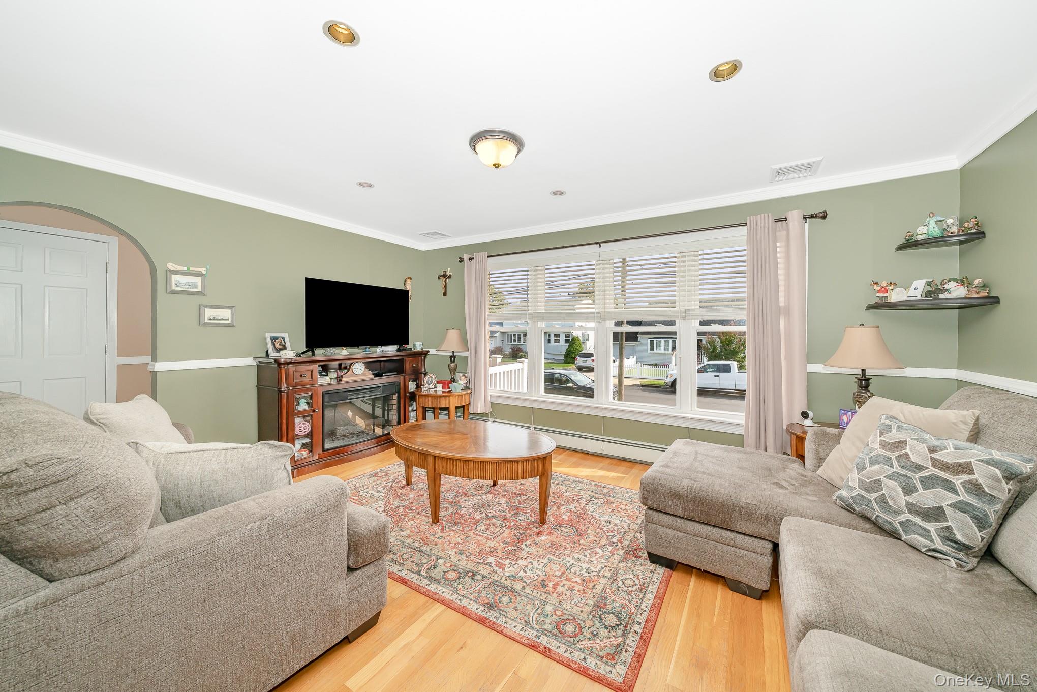 3663 Roanoke Street, Seaford, NY 11783