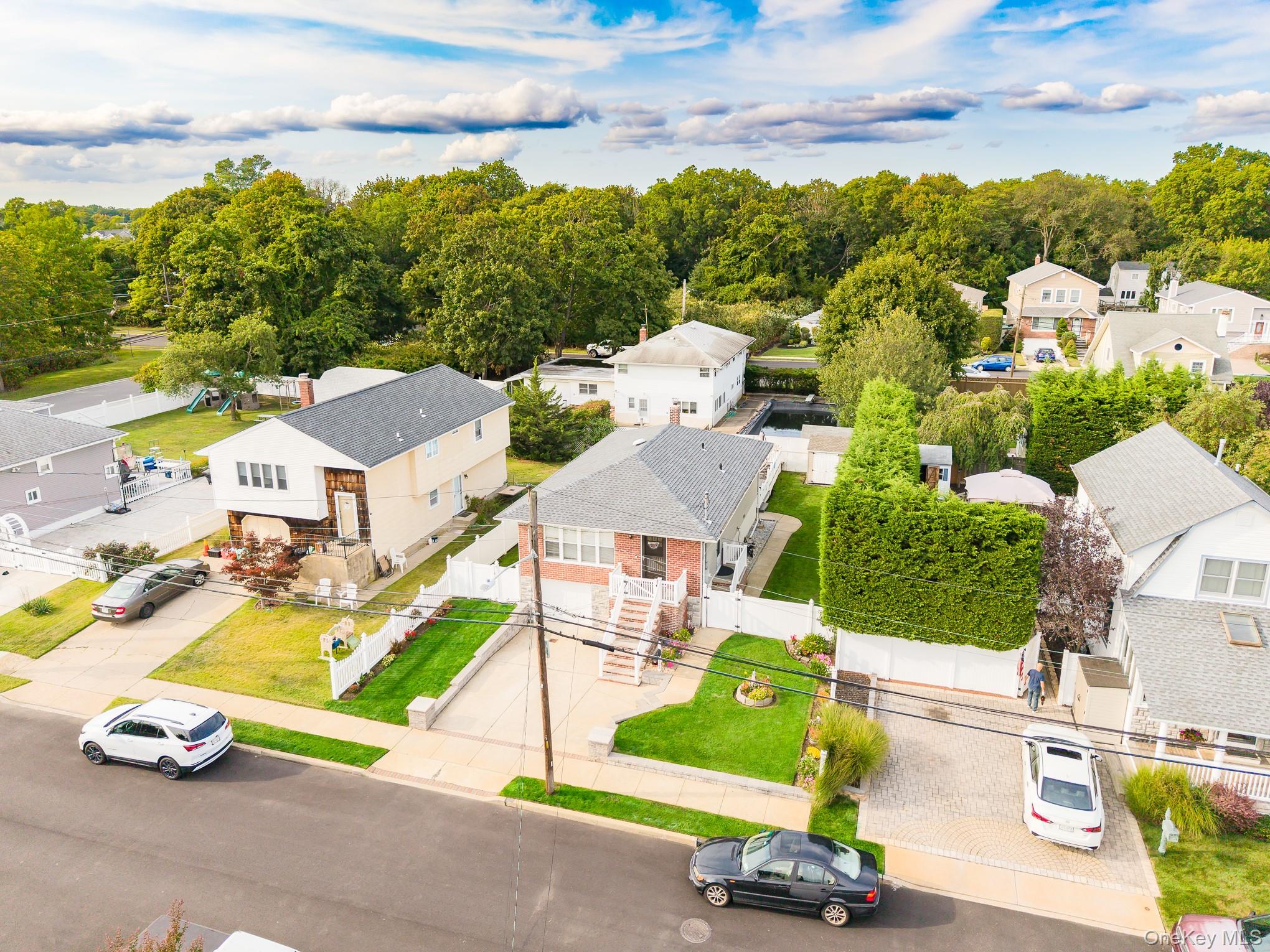 3663 Roanoke Street, Seaford, NY 11783