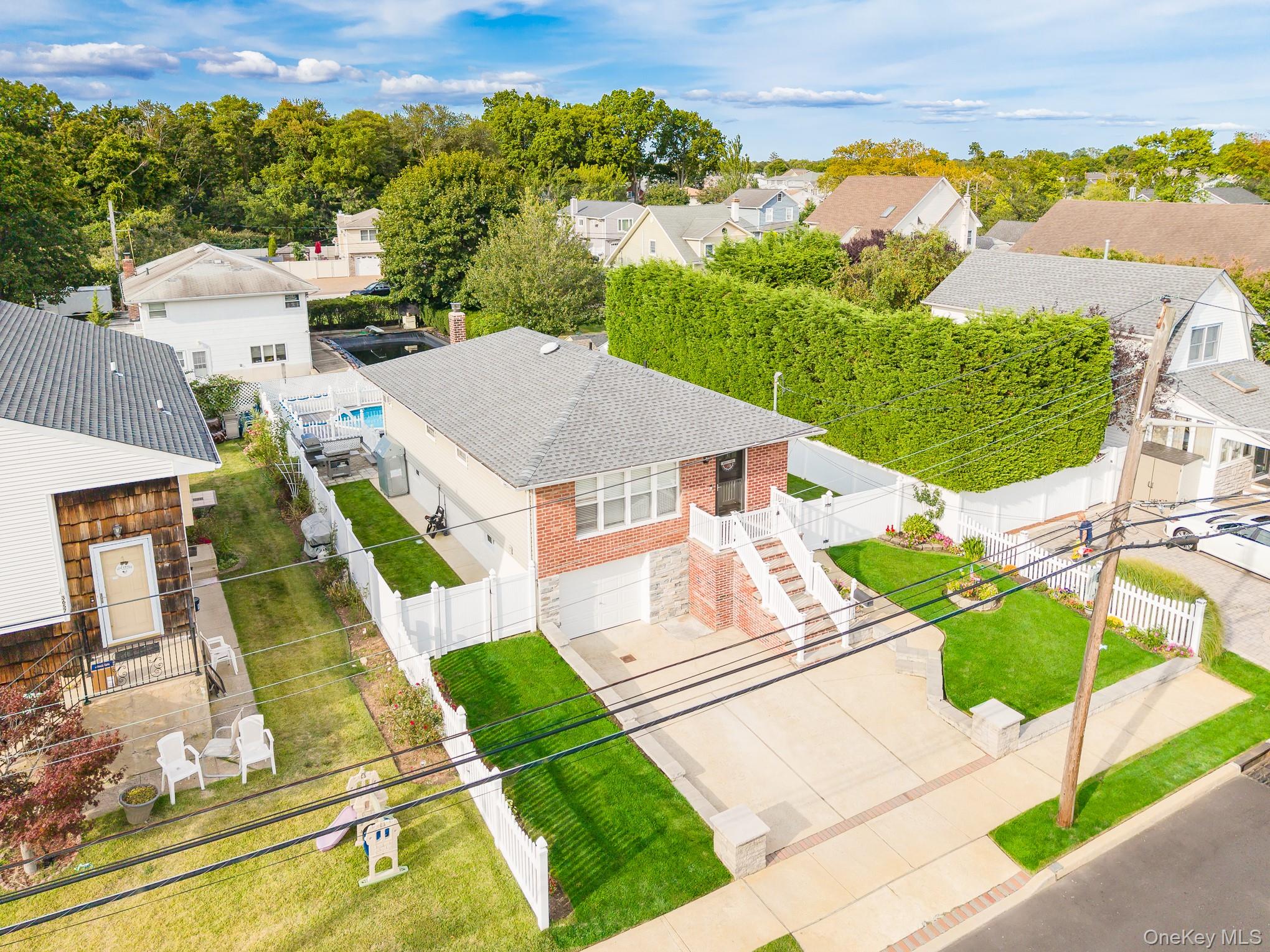 3663 Roanoke Street, Seaford, NY 11783