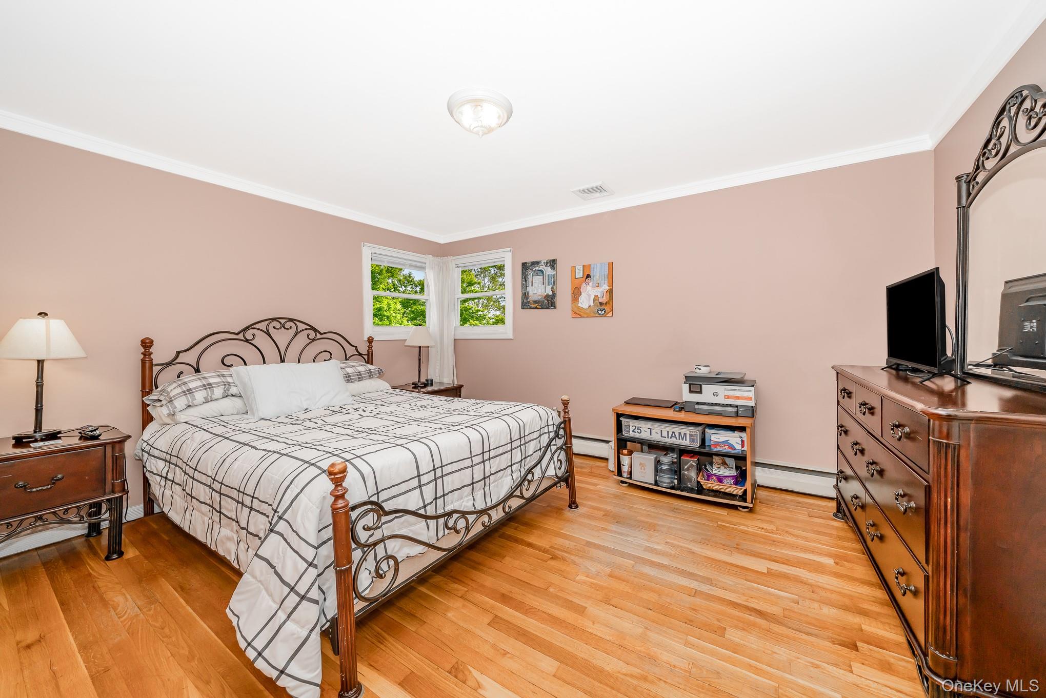 3663 Roanoke Street, Seaford, NY 11783