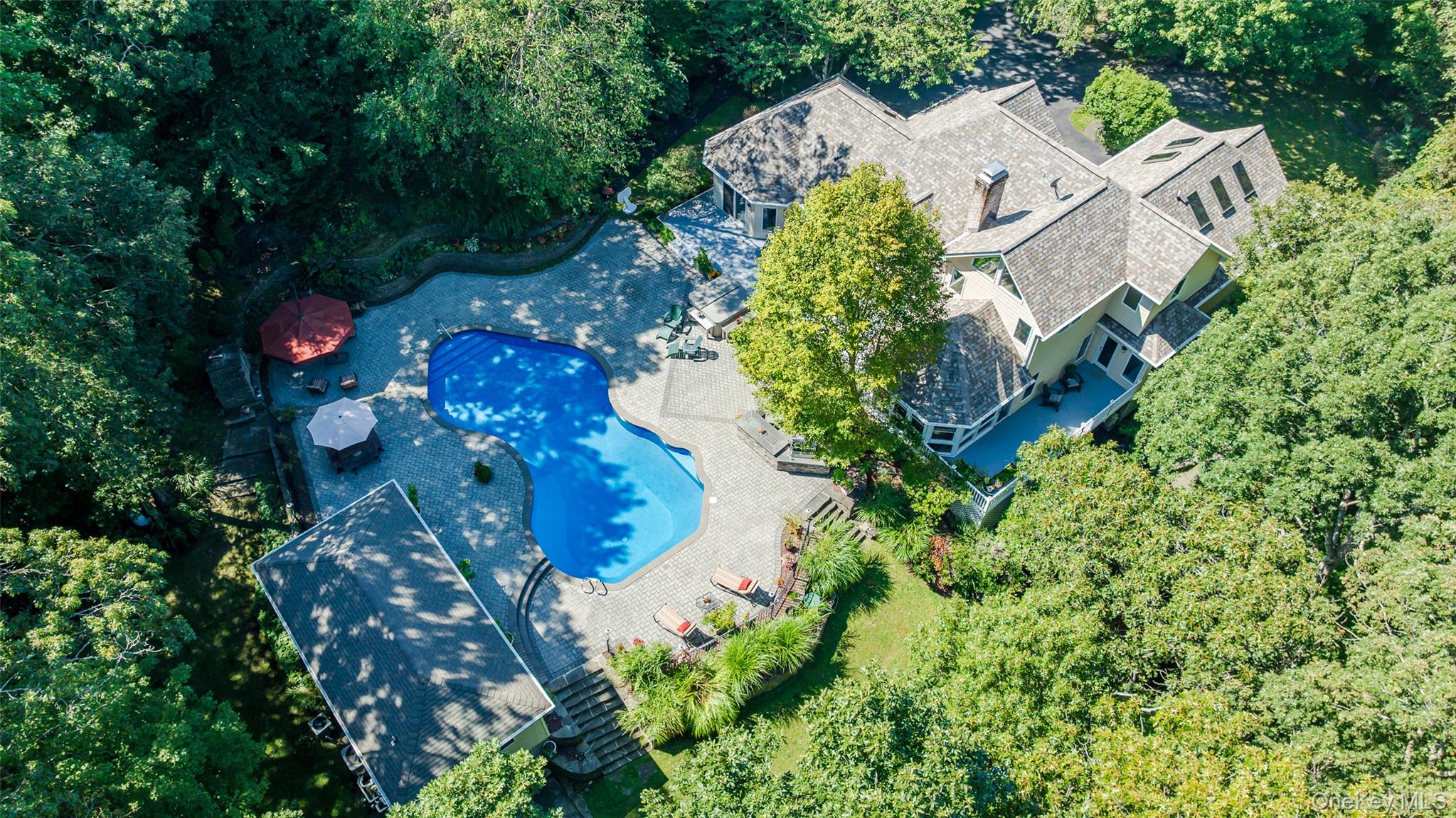 140 N Woods Drive, Wading River, NY 11792