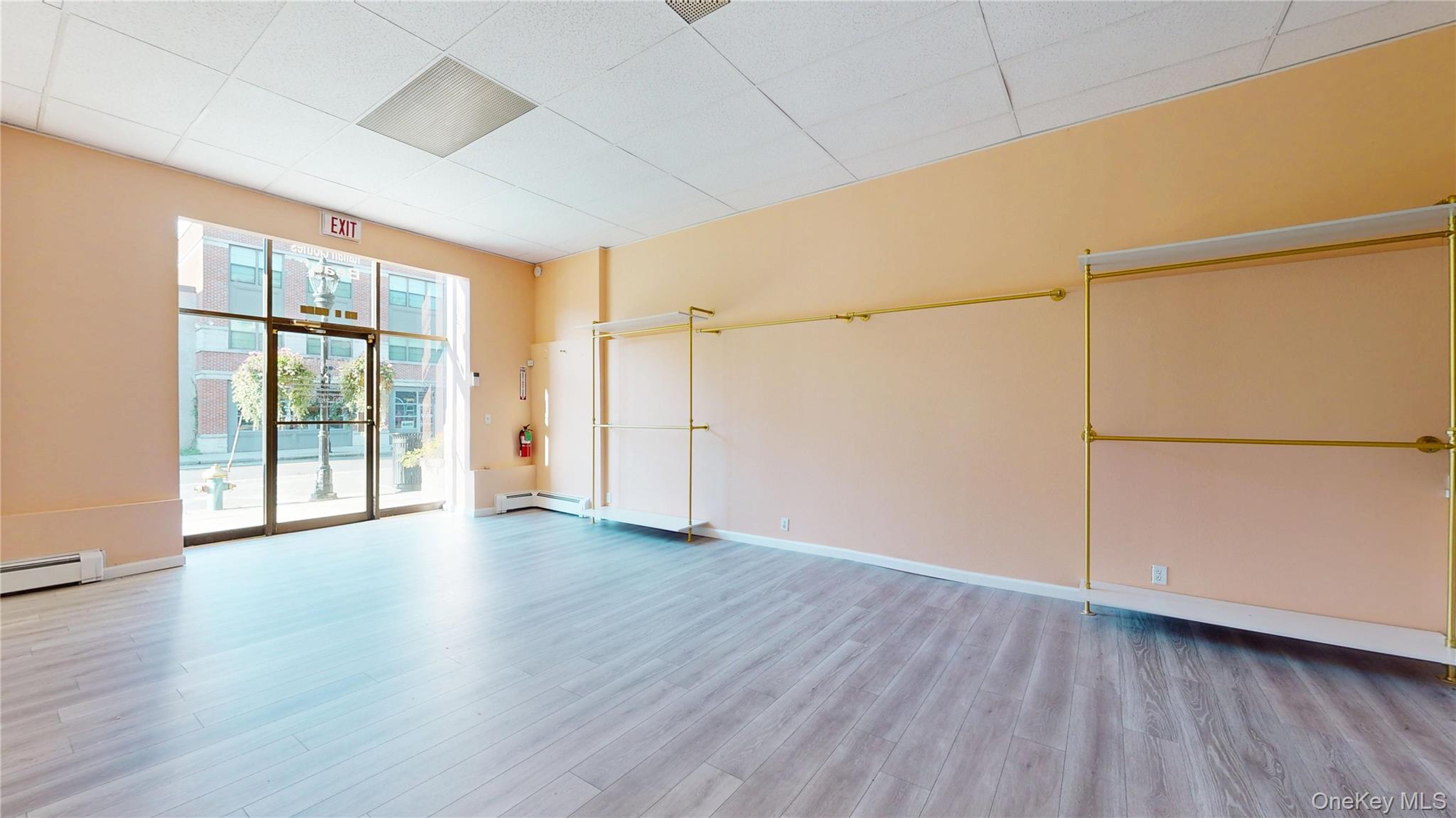 42 W Main Street, Riverhead, NY 11901