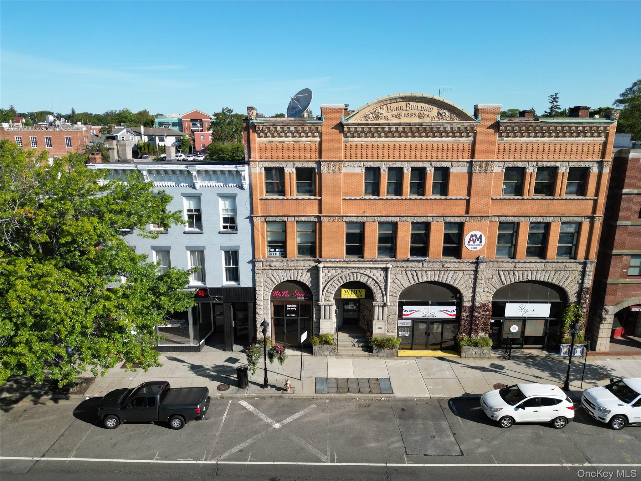 42 W Main Street, Riverhead, NY 11901