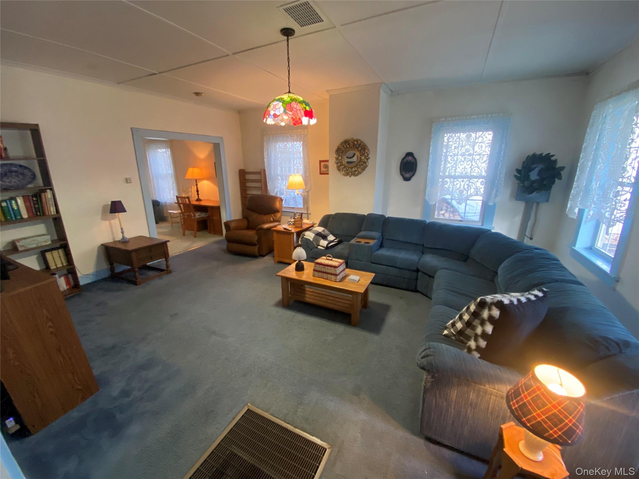 10 Prospect Street, Unionville, NY 10988