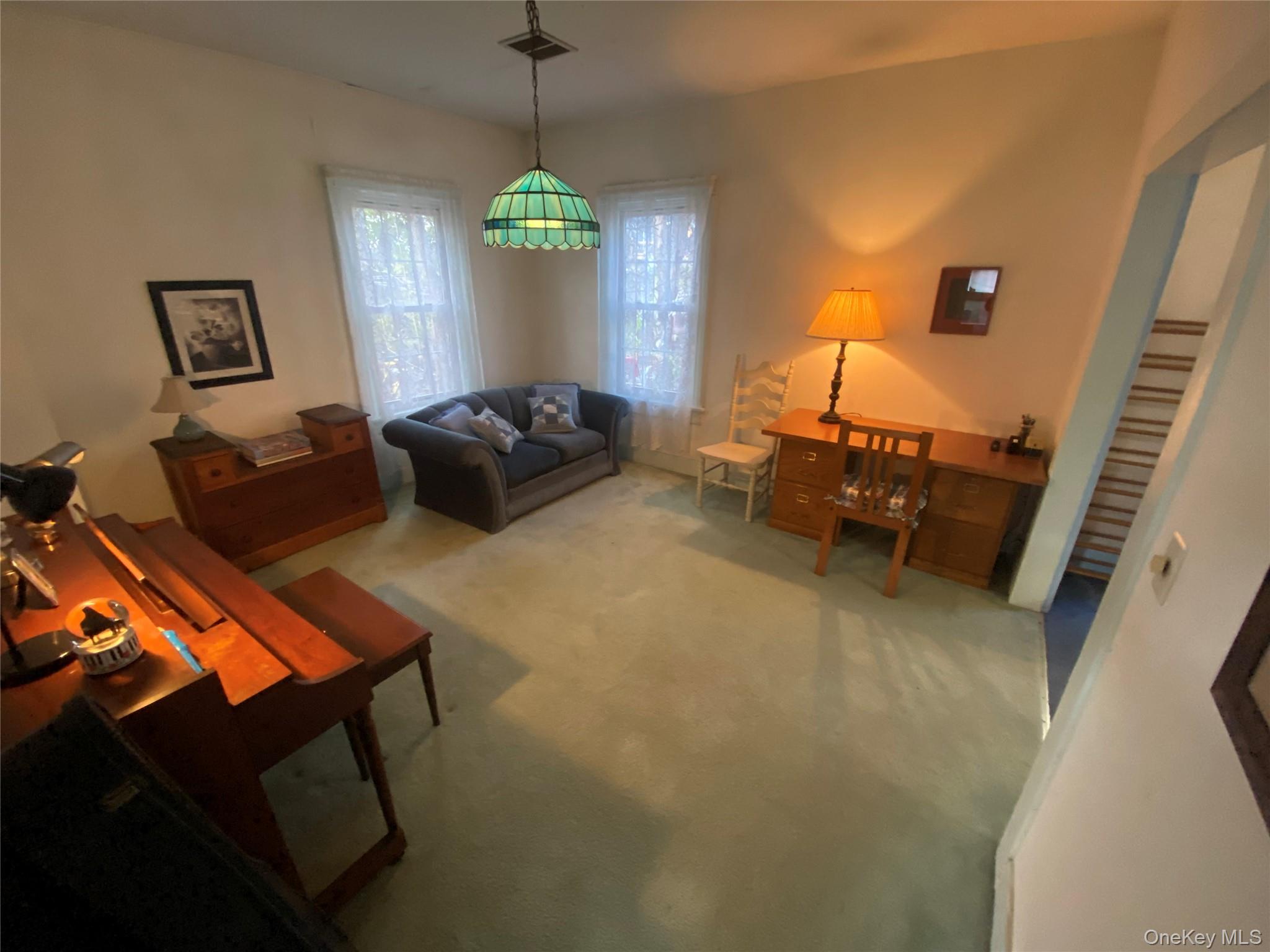 10 Prospect Street, Unionville, NY 10988