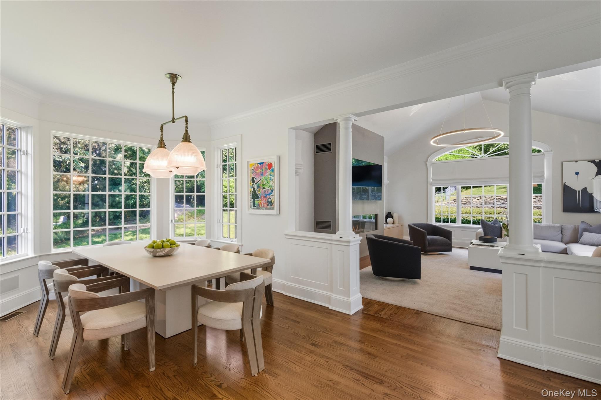 28 Sterling Lane, Sands Point, NY 11050