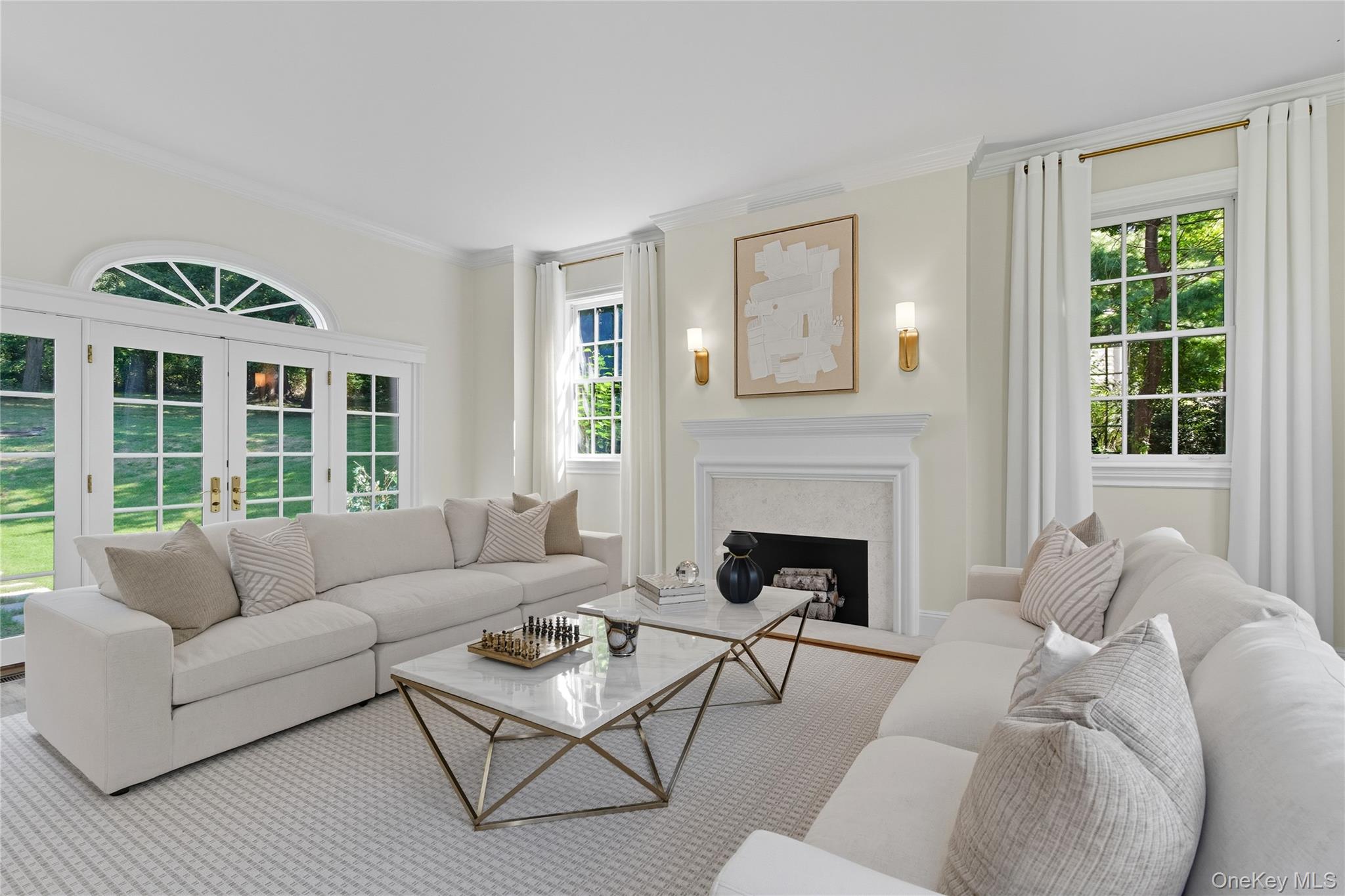 28 Sterling Lane, Sands Point, NY 11050