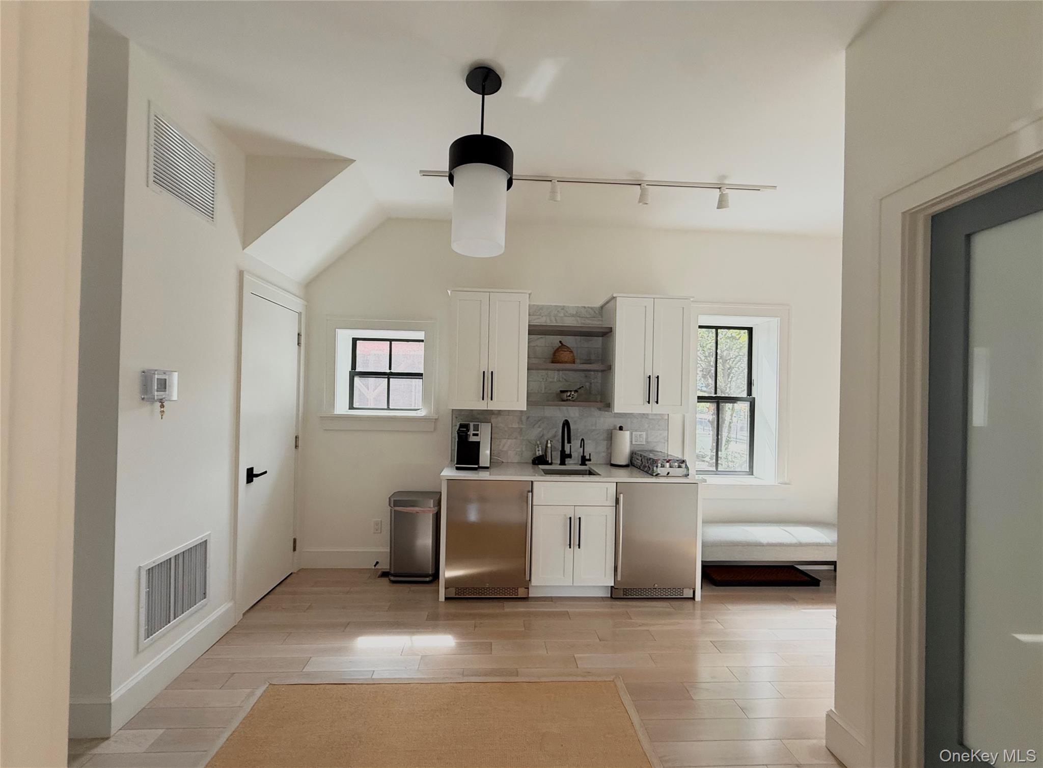 21 Lower Station Road, Garrison, NY 10524