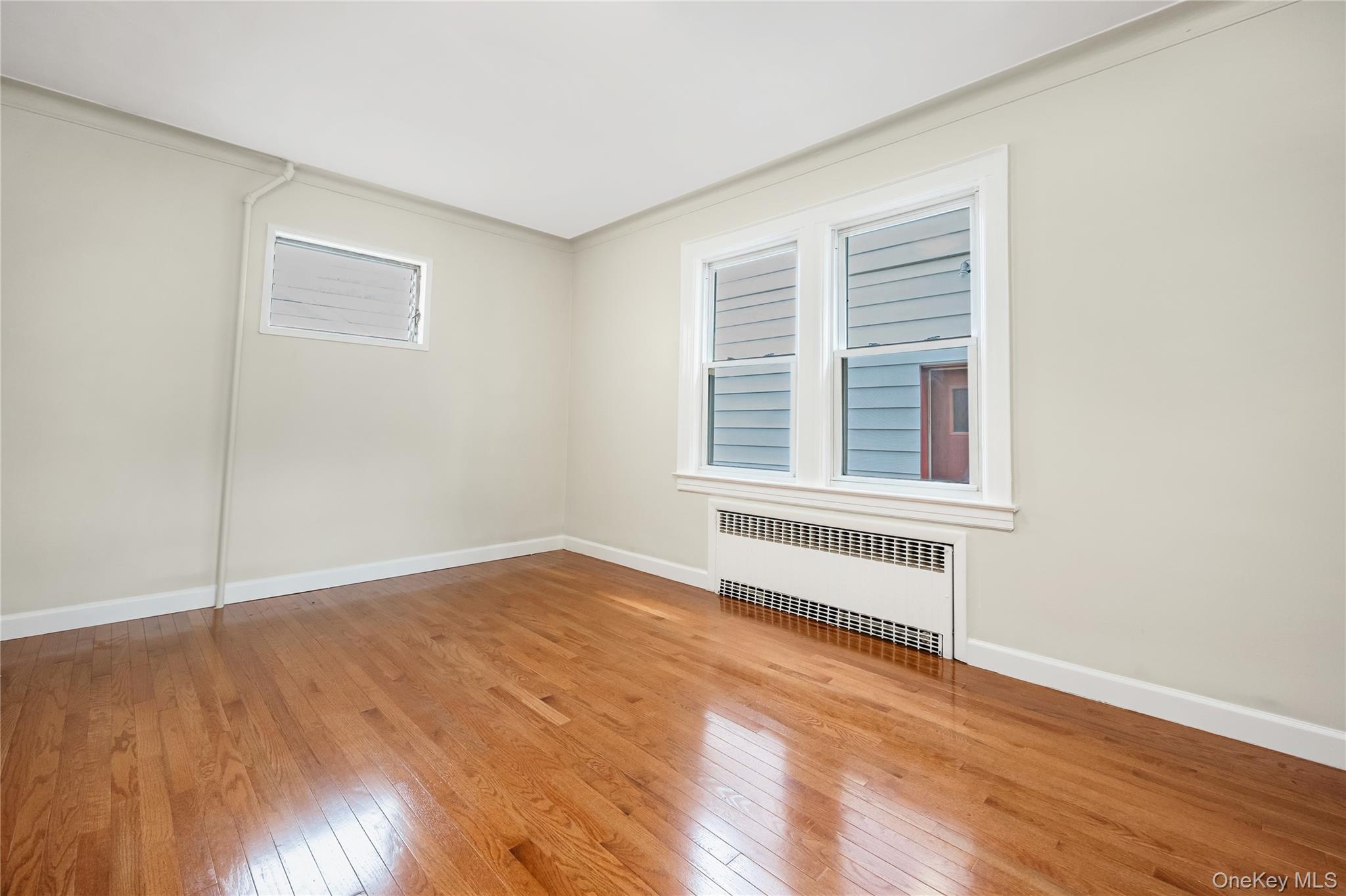 80-25 Woodhaven Boulevard, Glendale, NY 11385