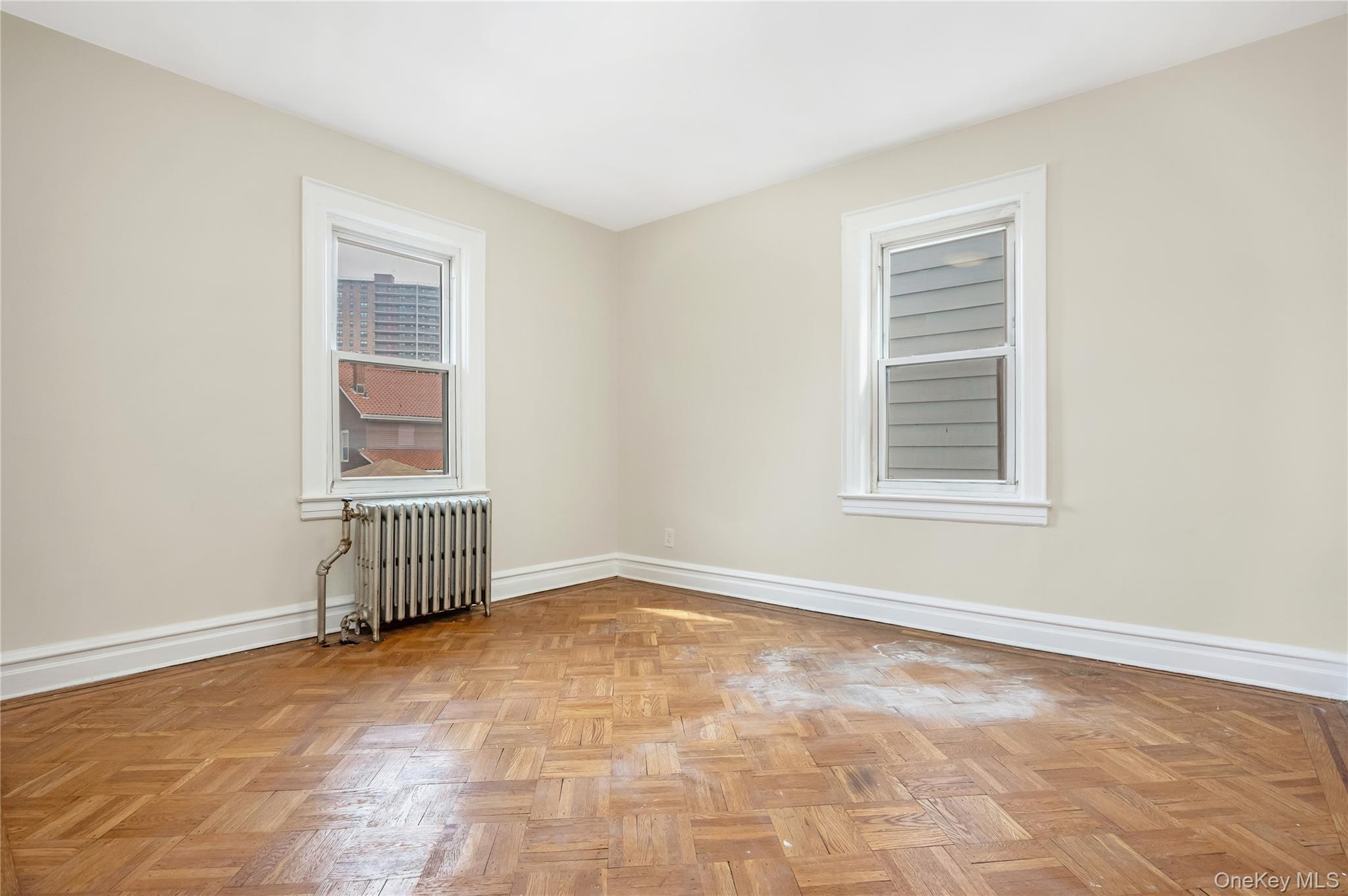 80-25 Woodhaven Boulevard, Glendale, NY 11385