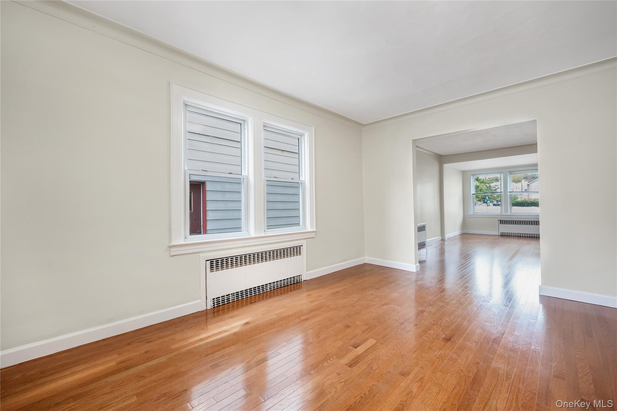 80-25 Woodhaven Boulevard, Glendale, NY 11385