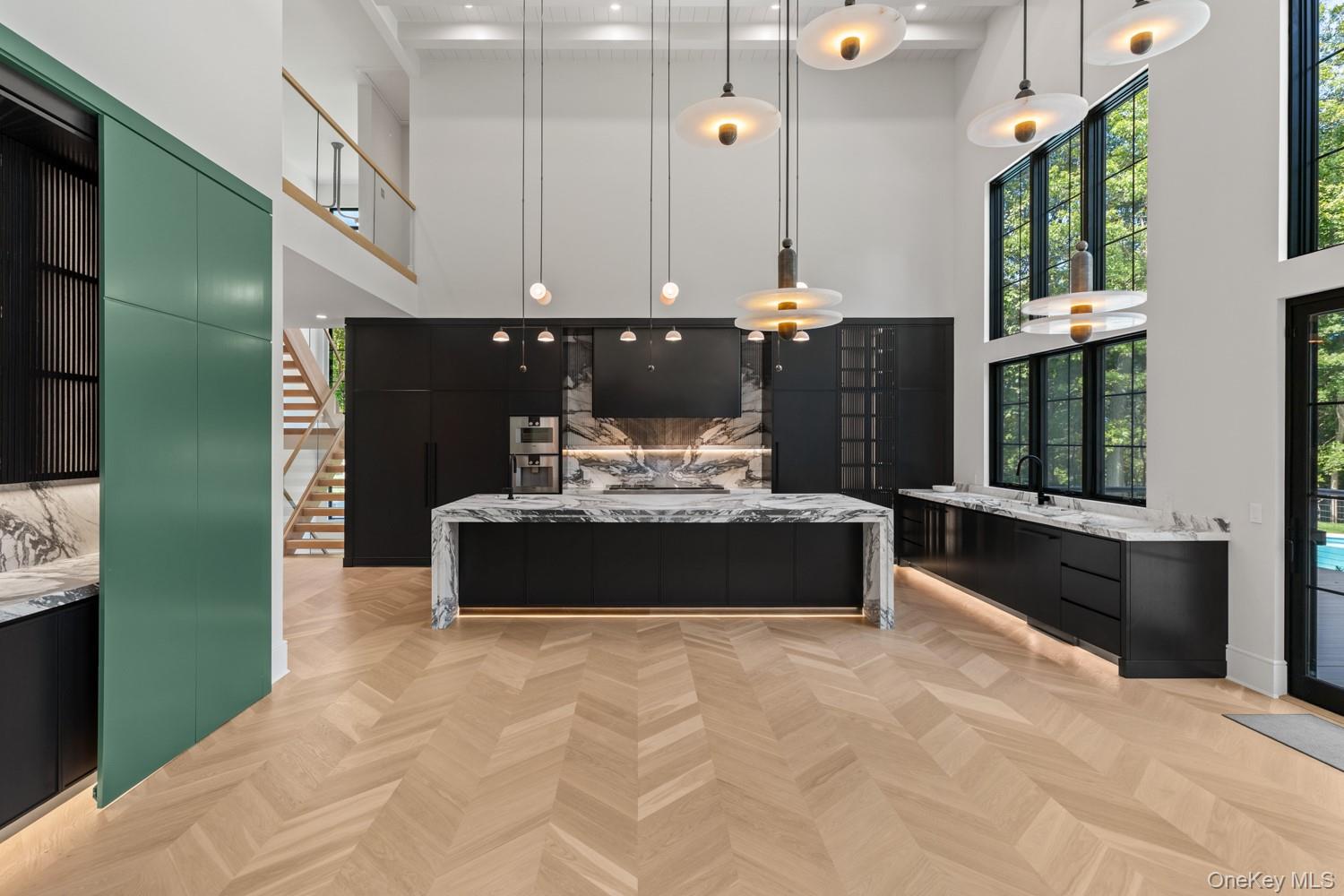 28 Earle Drive, Muttontown, NY 11791