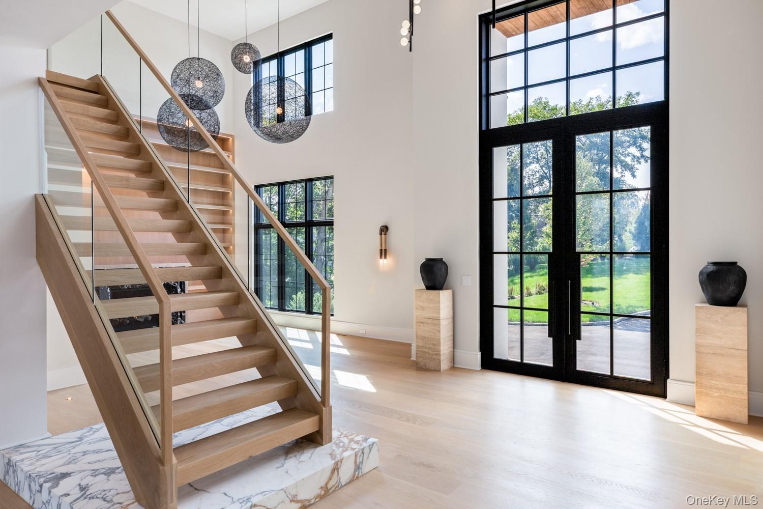 28 Earle Drive, Muttontown, NY 11791