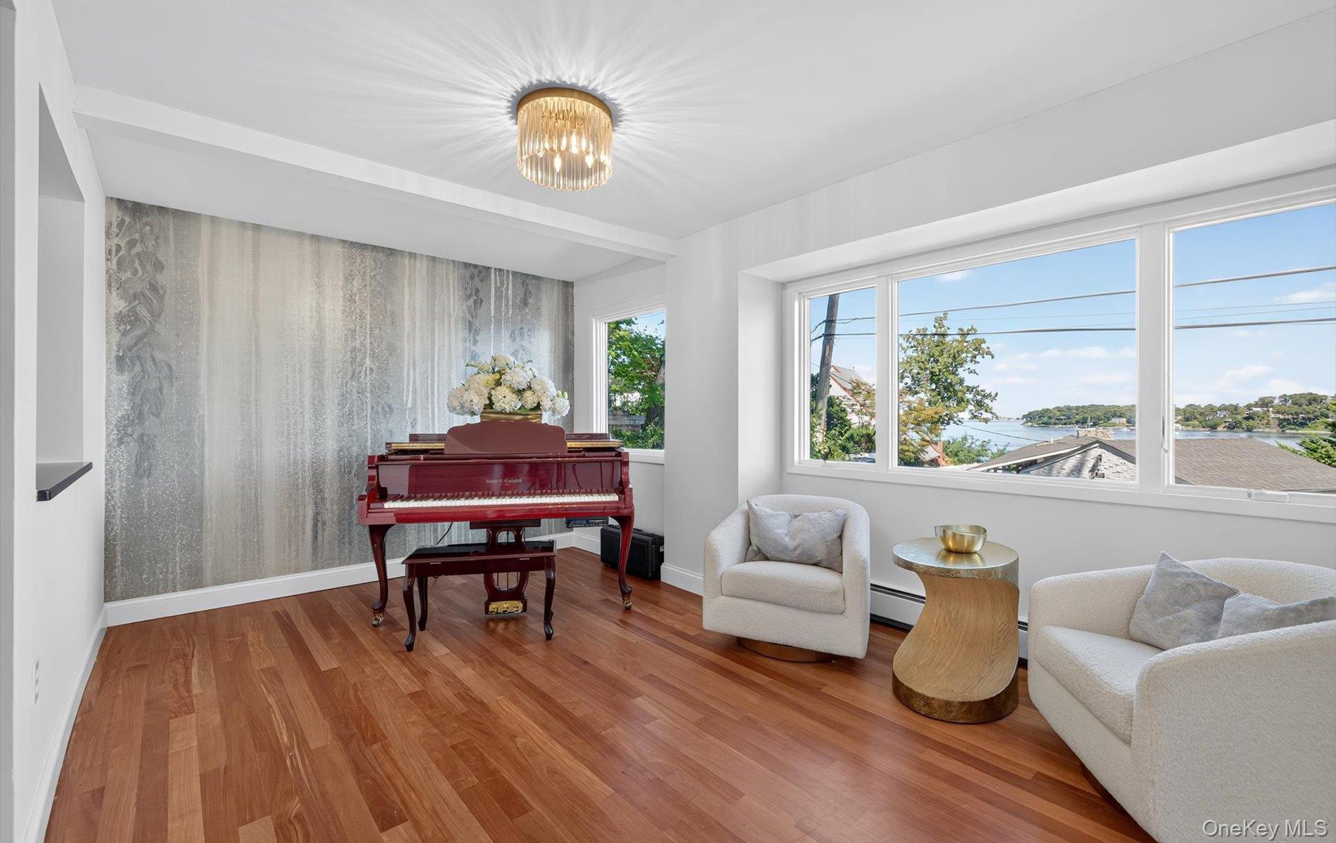 602 McKinley Terrace, Centerport, NY 11721