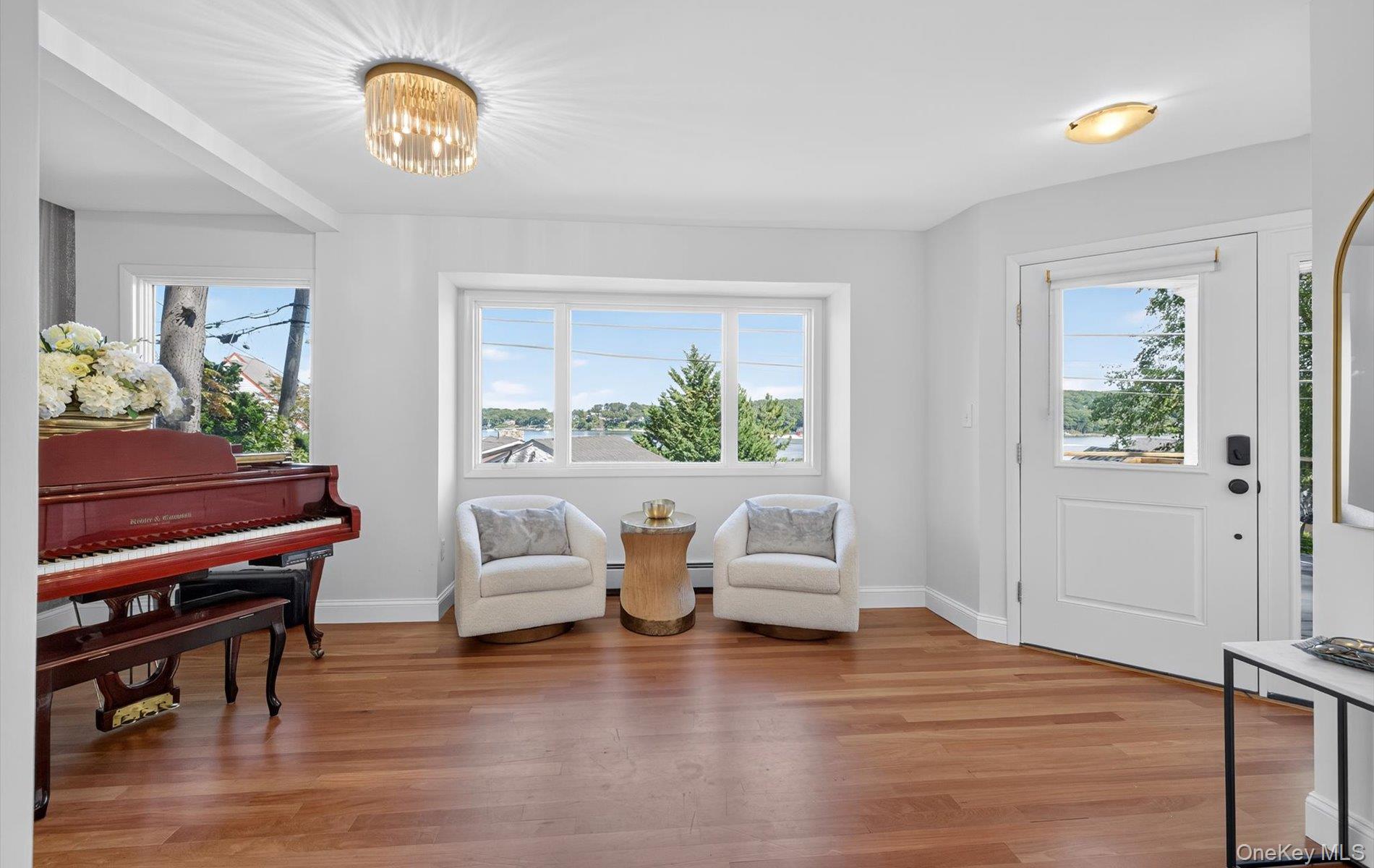 602 McKinley Terrace, Centerport, NY 11721