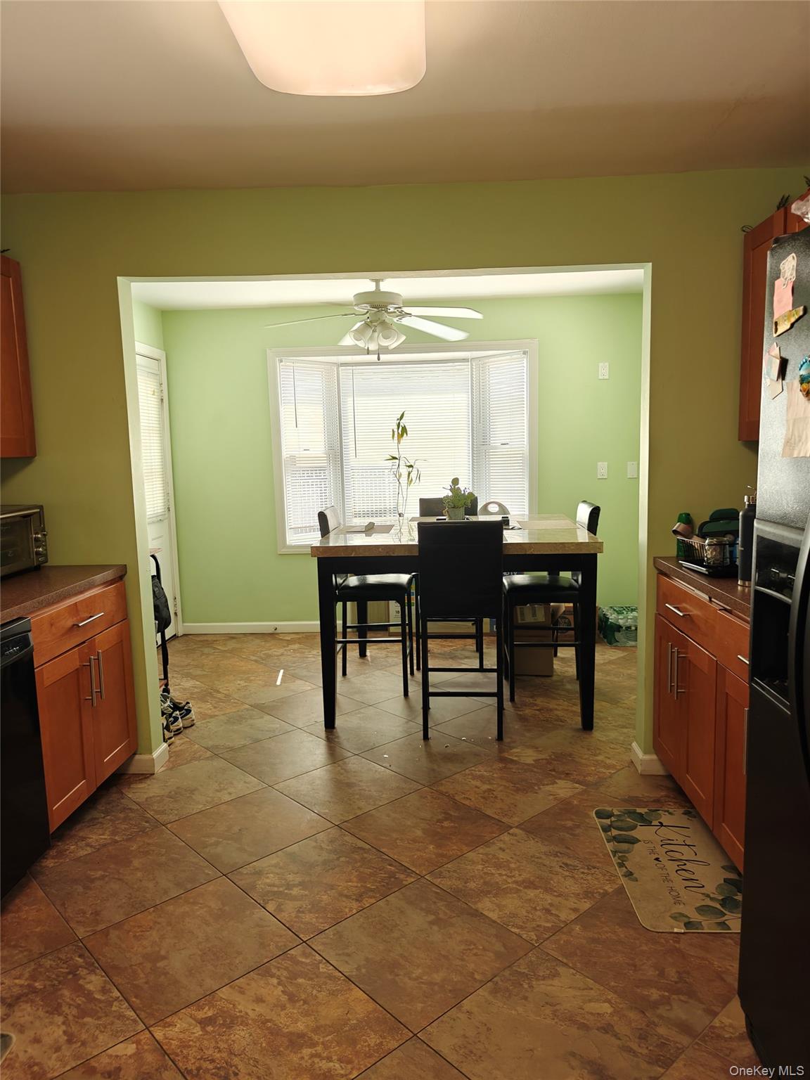 28 High Avenue # 1st floor, Glen Cove, NY 11542