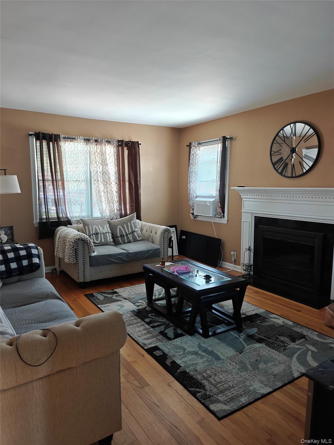 28 High Avenue # 1st floor, Glen Cove, NY 11542