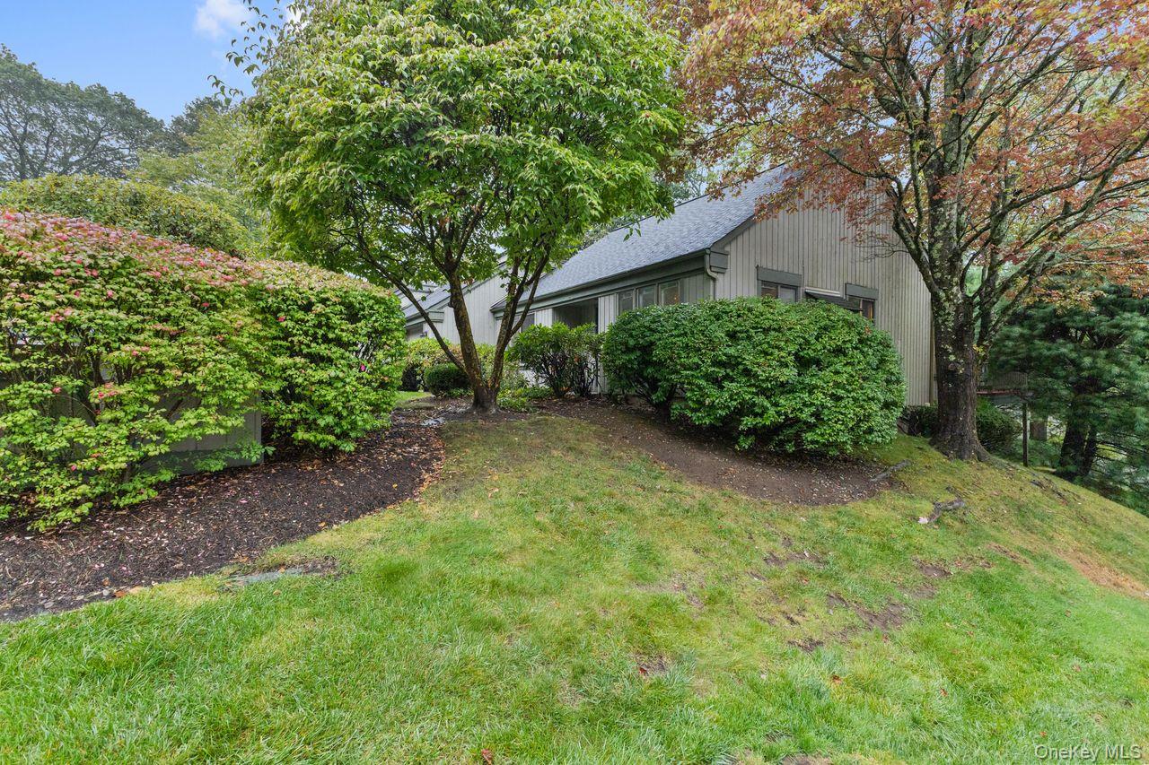 468 Heritage Hills # E, Somers, NY 10589