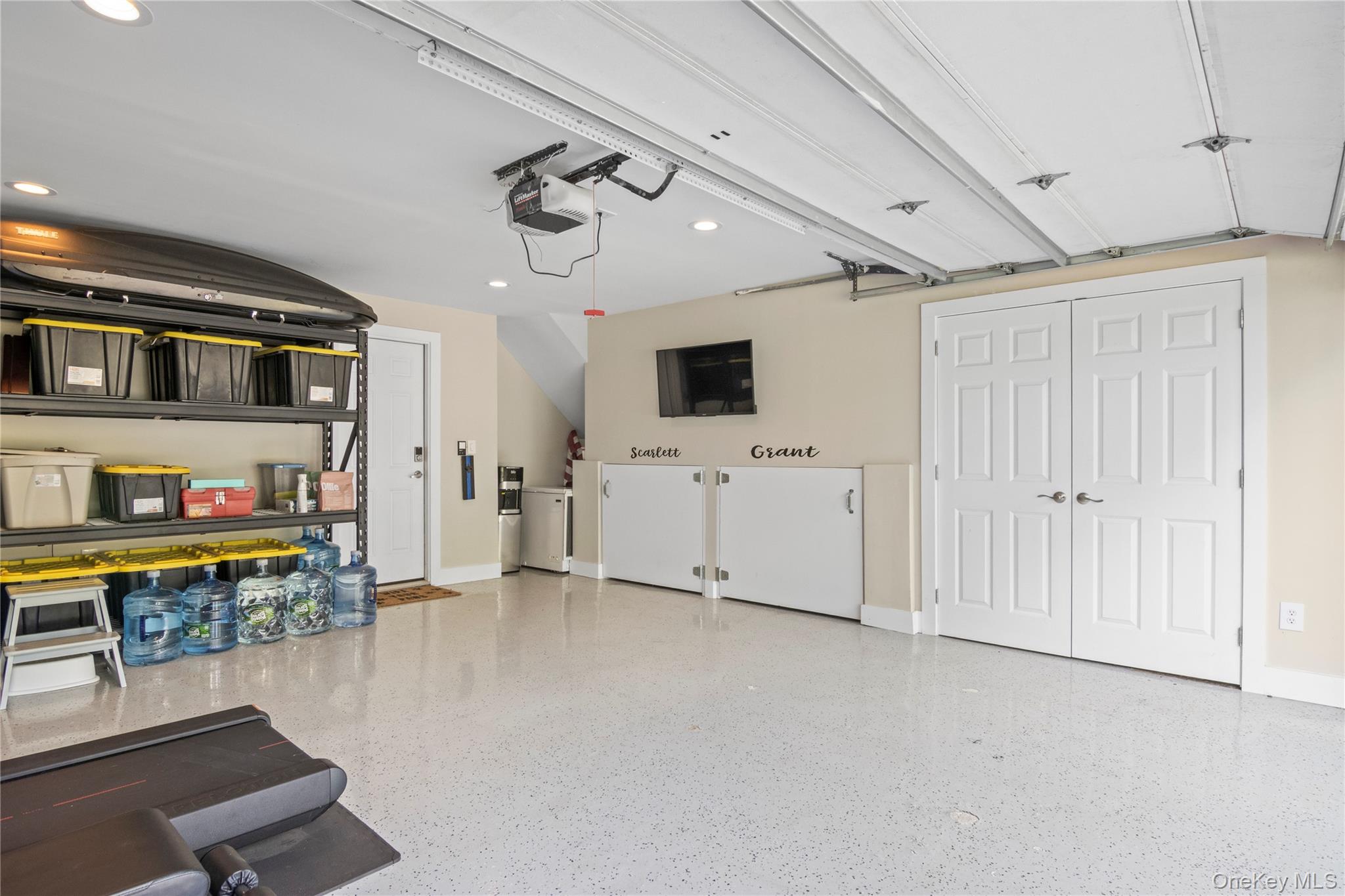 7 Driftwood Drive, Glen Cove, NY 11542