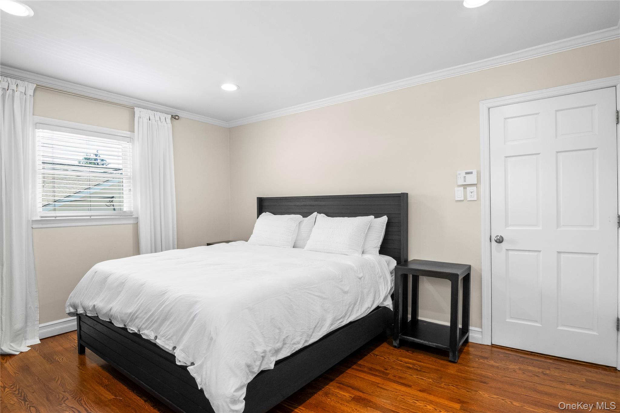 7 Driftwood Drive, Glen Cove, NY 11542