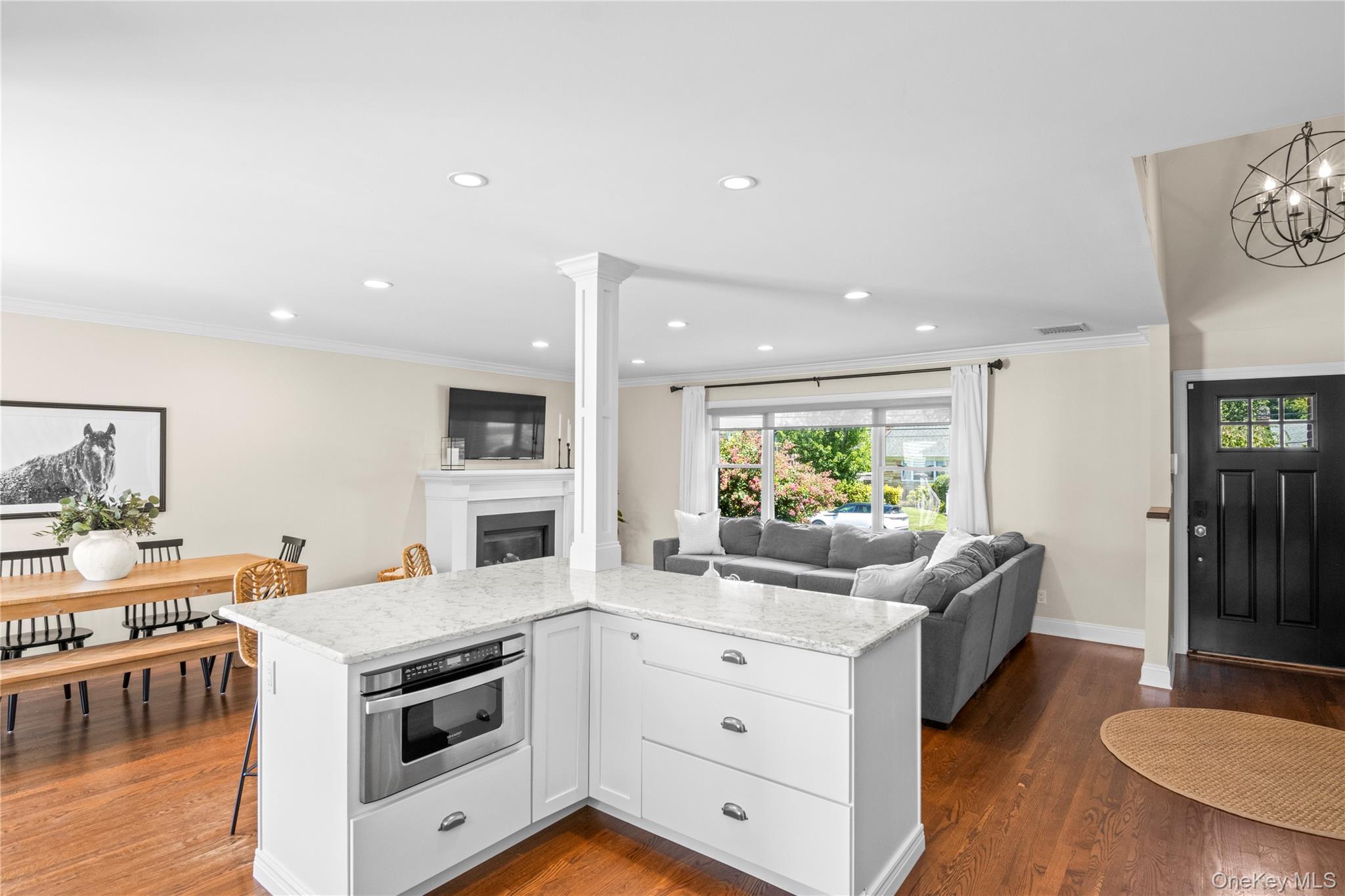 7 Driftwood Drive, Glen Cove, NY 11542