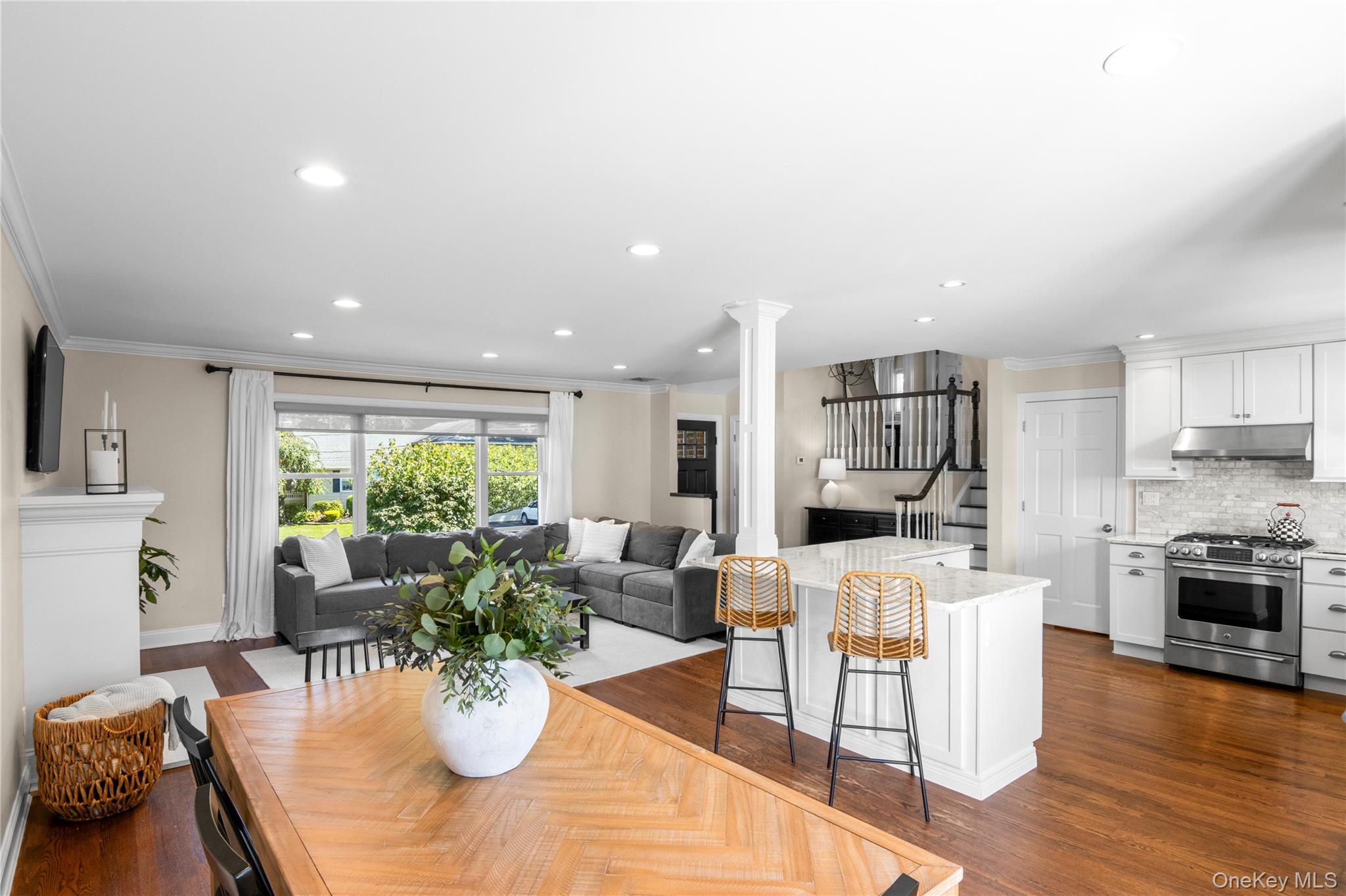 7 Driftwood Drive, Glen Cove, NY 11542