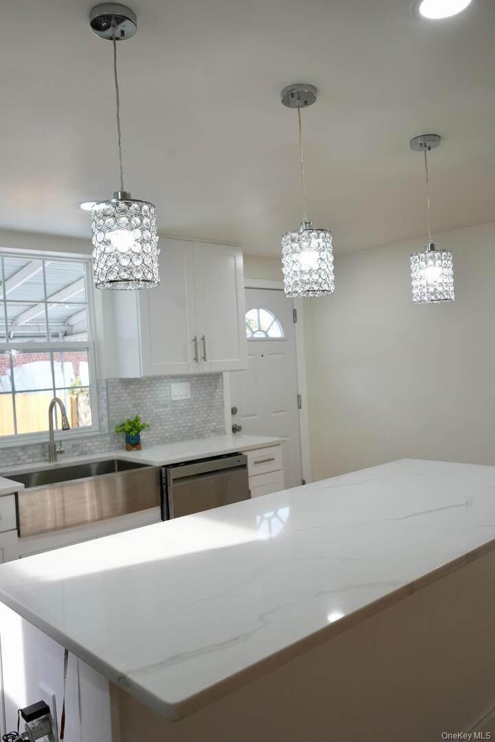 167-17 Linden Blvd, Jamaica, NY 11434