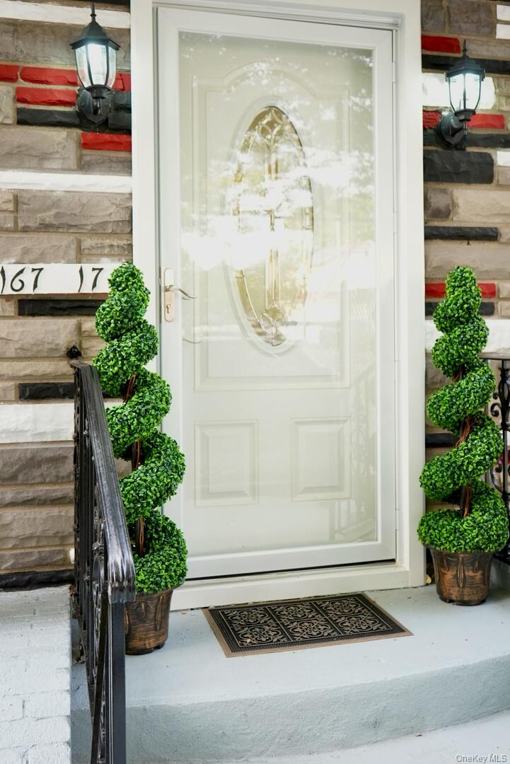 167-17 Linden Blvd, Jamaica, NY 11434