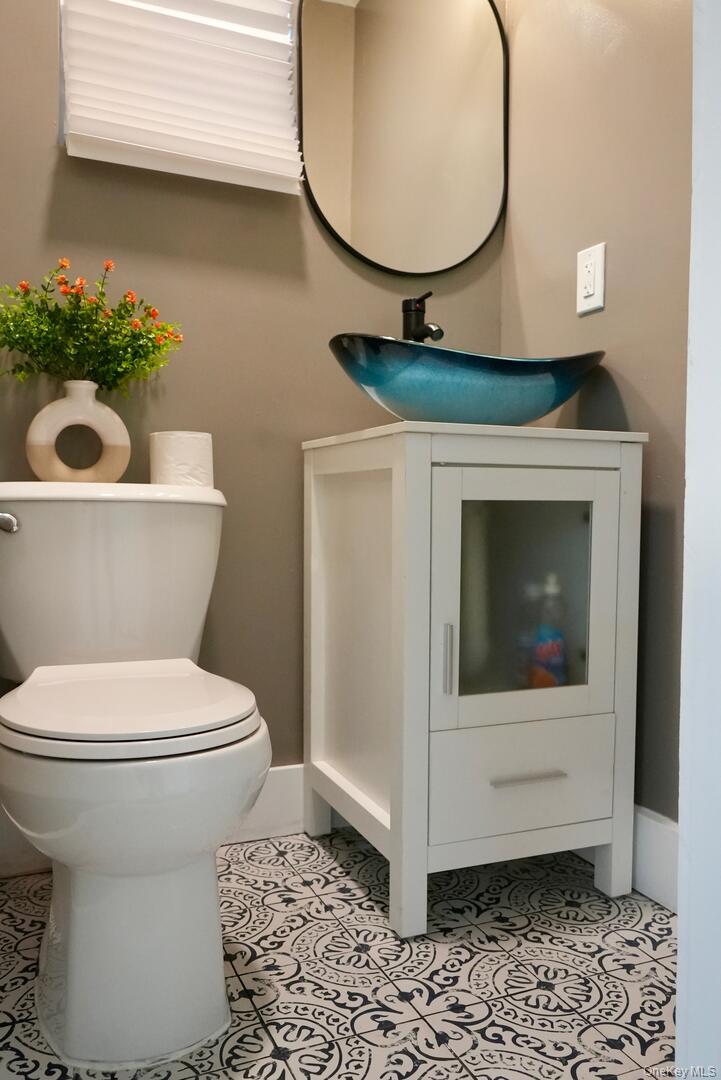 167-17 Linden Blvd, Jamaica, NY 11434